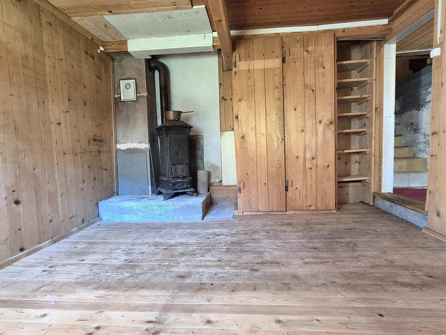 Maison résidentielle avec garage double détaché et jardin - Photo 13 sur 26