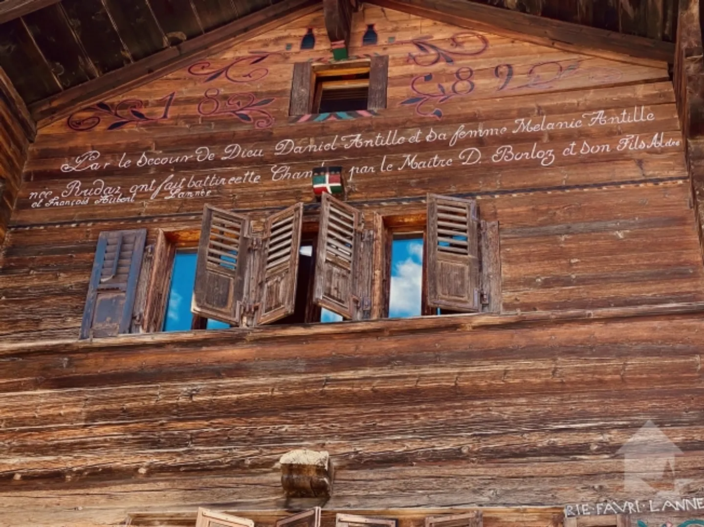 «Magnifico edificio storico con due appartamenti in centro!» - Foto 3 di 20