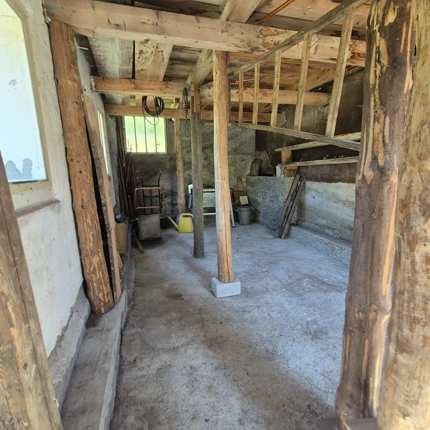 Maison résidentielle avec garage double détaché et jardin - Photo 18 sur 26