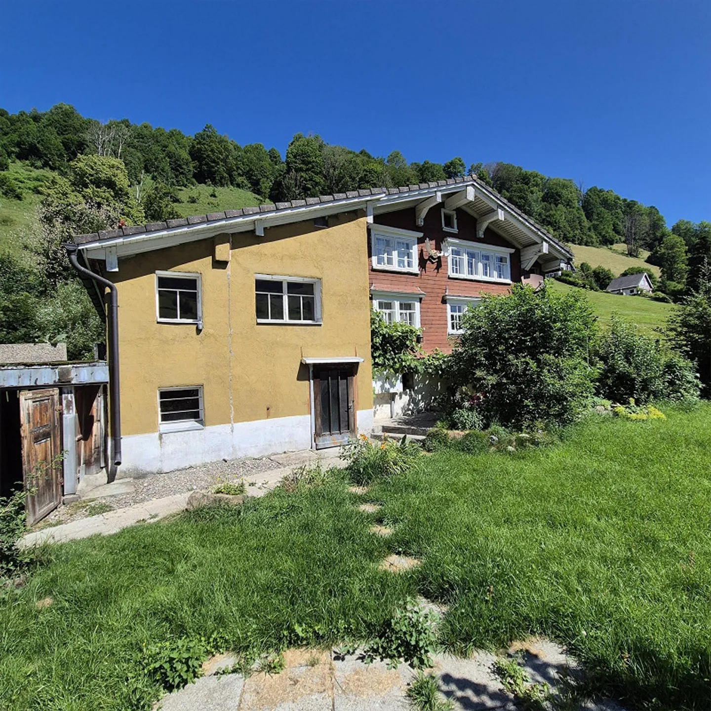Maison résidentielle avec garage double détaché et jardin - Photo 19 sur 26