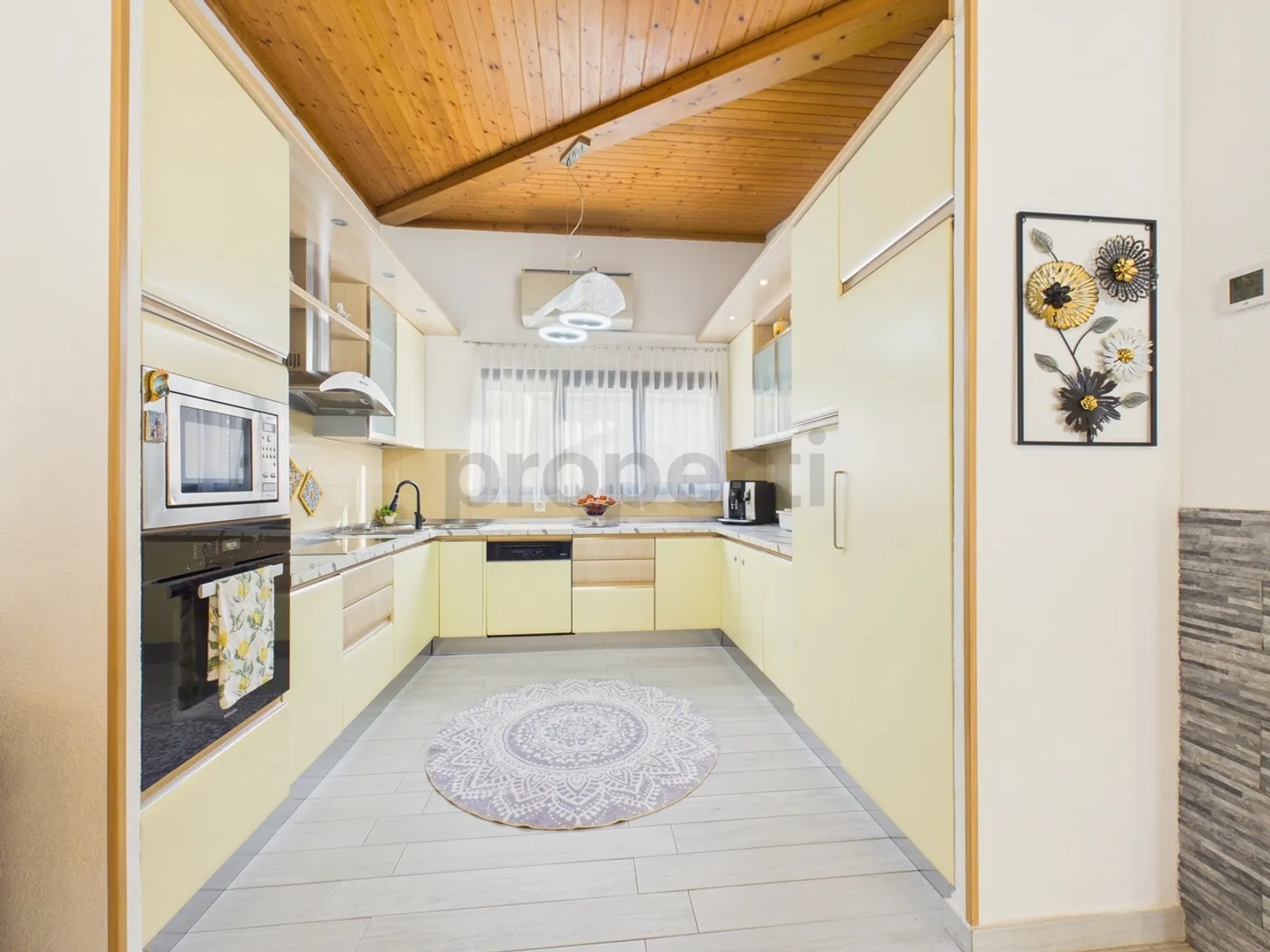 Elegant 5.5 Room Detached House with Patio, in Lodrino - Riviera - Photo 5 of 13