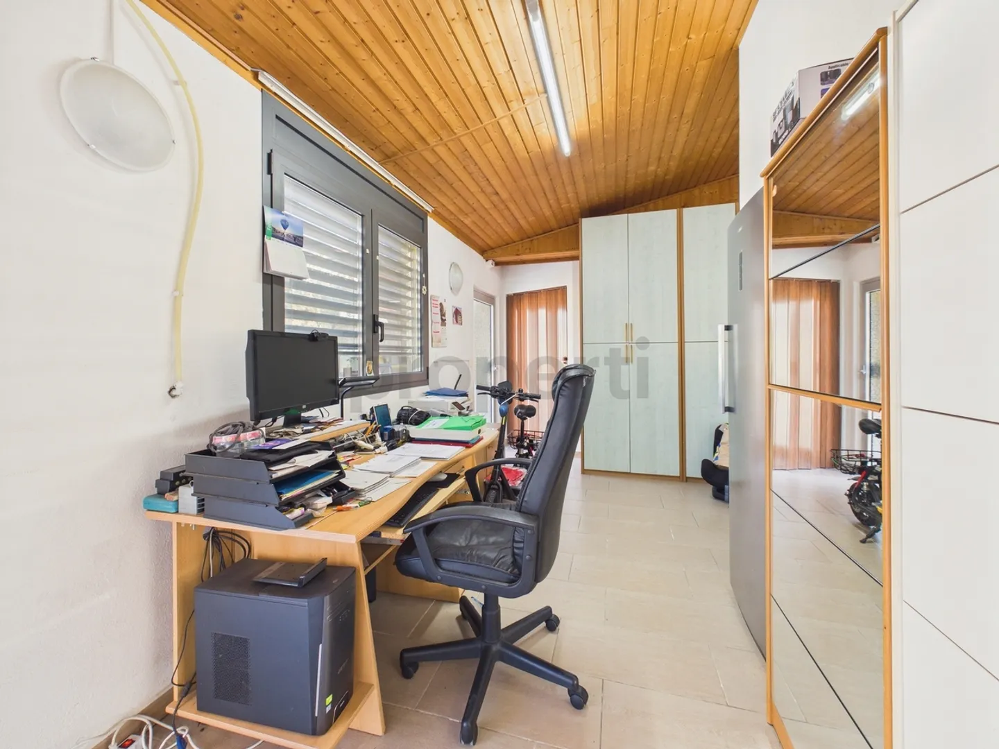 Elegant 5.5 Room Detached House with Patio, in Lodrino - Riviera - Photo 9 of 13