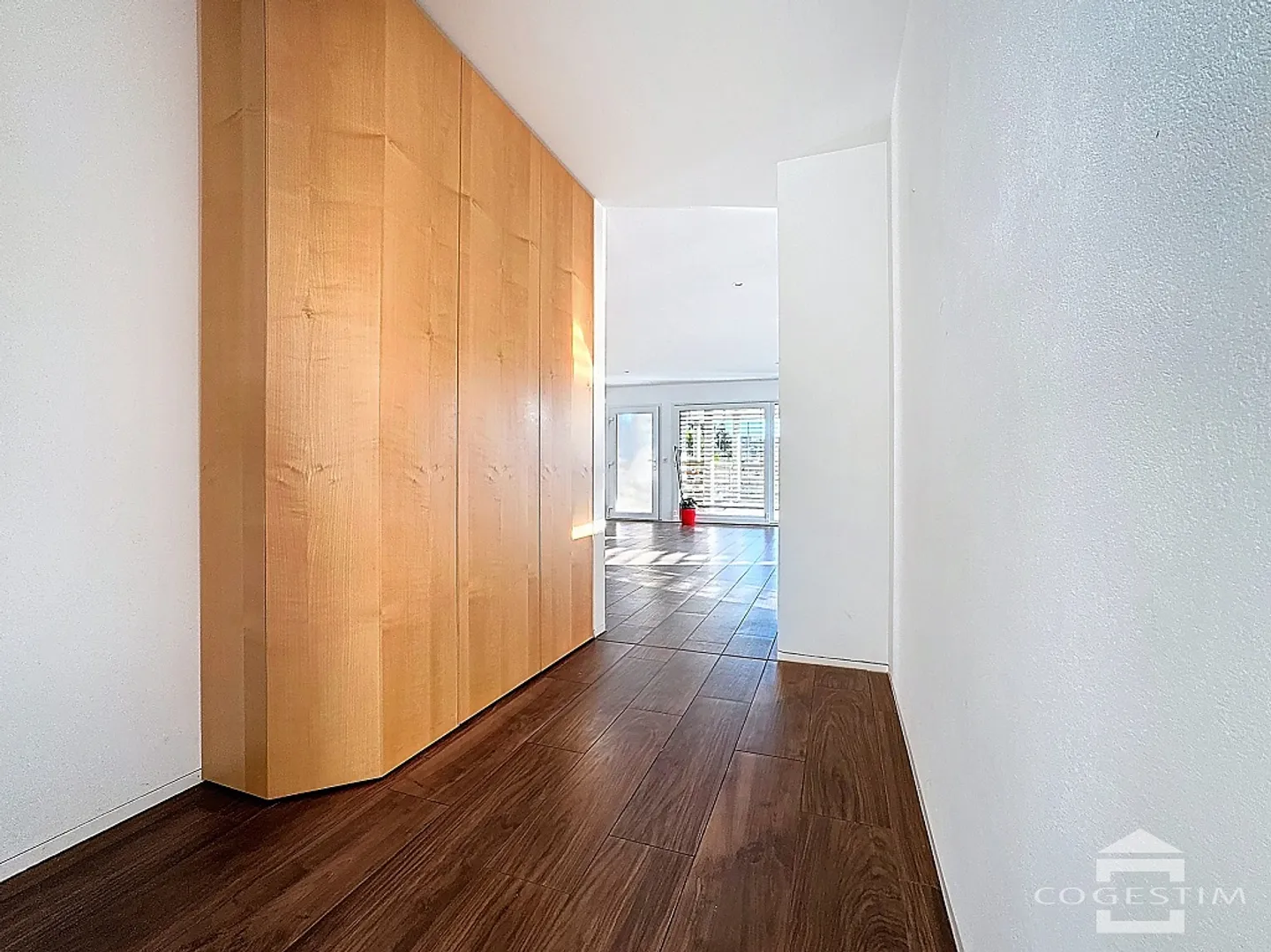 3.5 Room Apartment - Photo 11 of 13