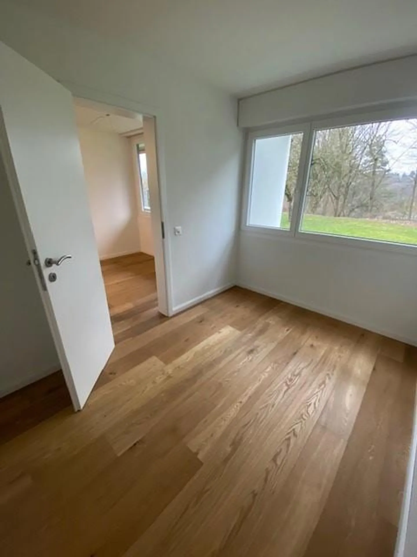 Appartement de 4,5 pièces récemment rénové - Photo 5 sur 7