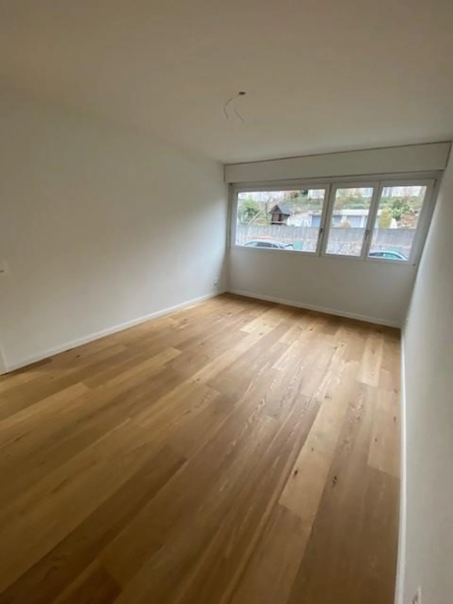 Appartement de 4,5 pièces récemment rénové - Photo 6 sur 7