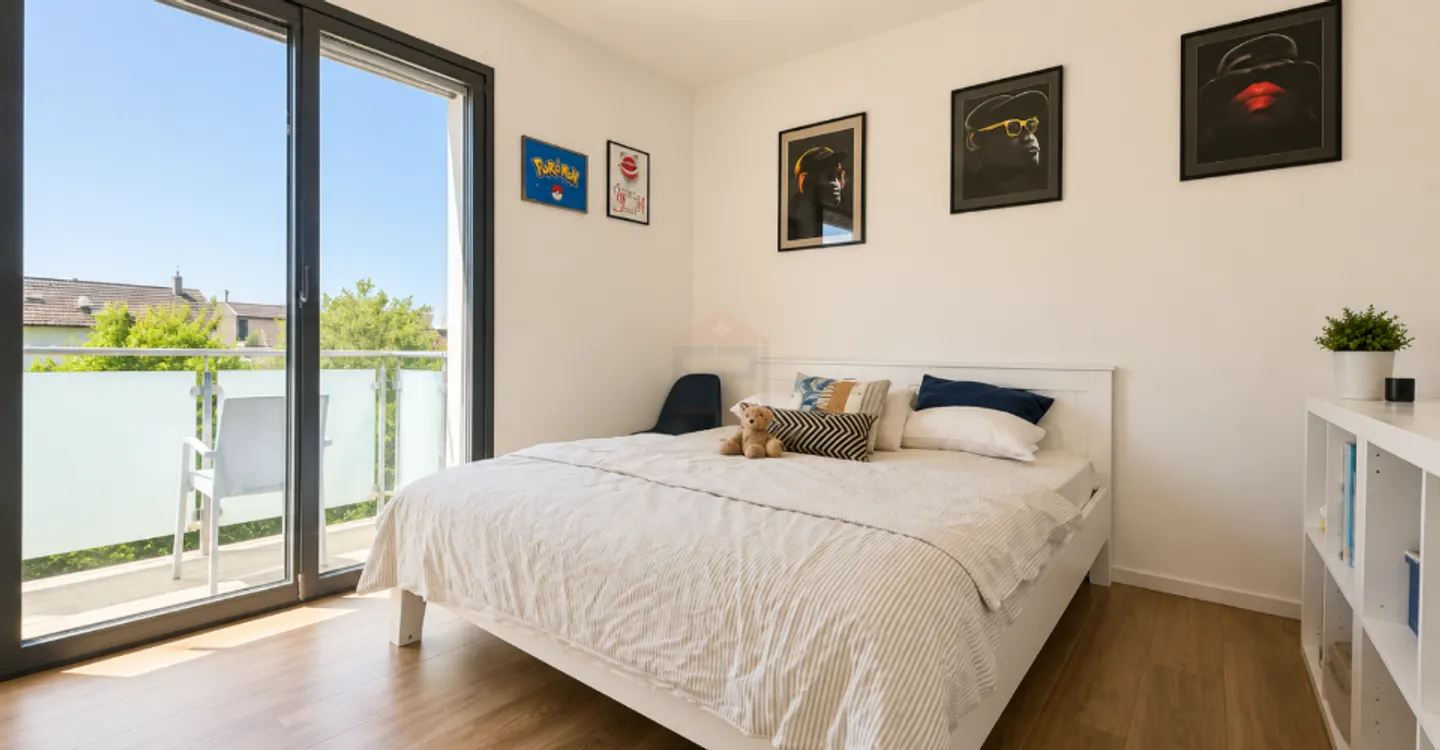 Prestigious Contemporary Villa - Photo 6 of 11