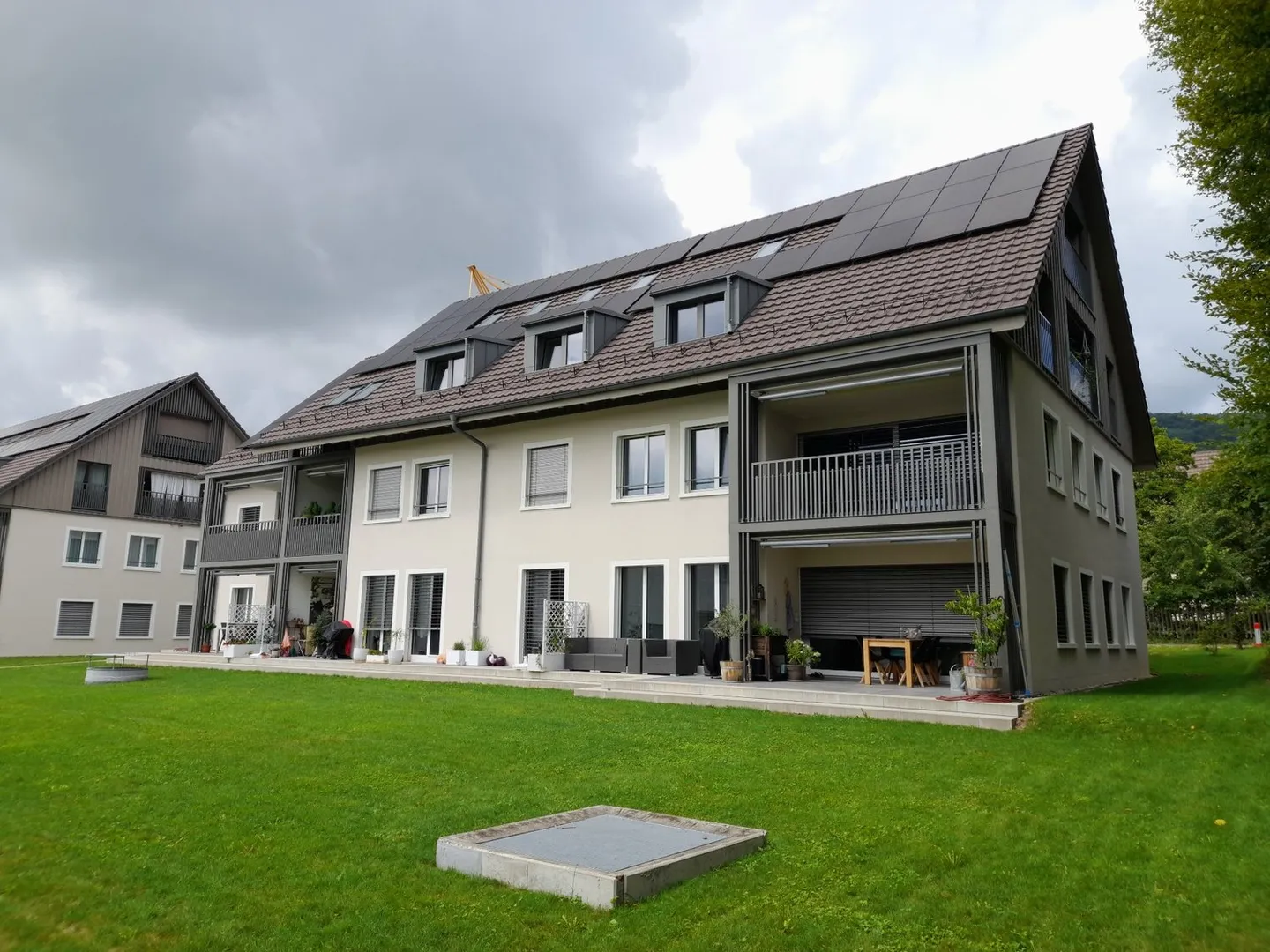 Bellissimo appartamento di 3,5 stanze con grande balcone - Foto 1 di 6