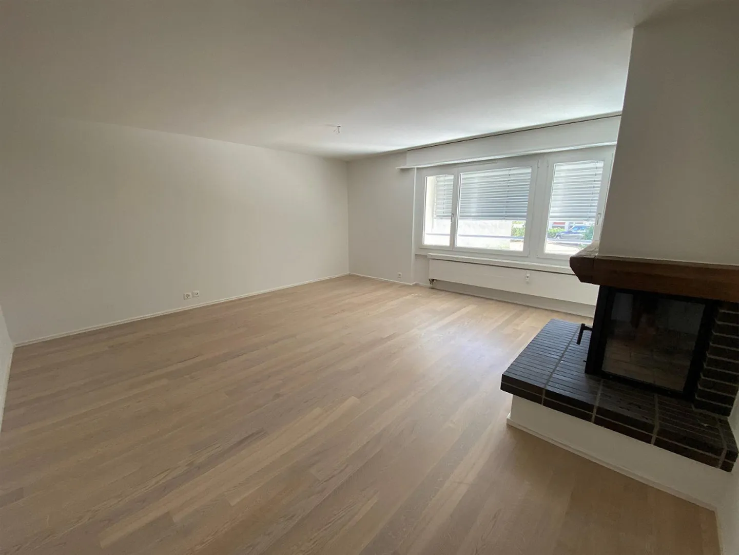 Profitez d'heures confortables devant la cheminée - Photo 4 sur 6