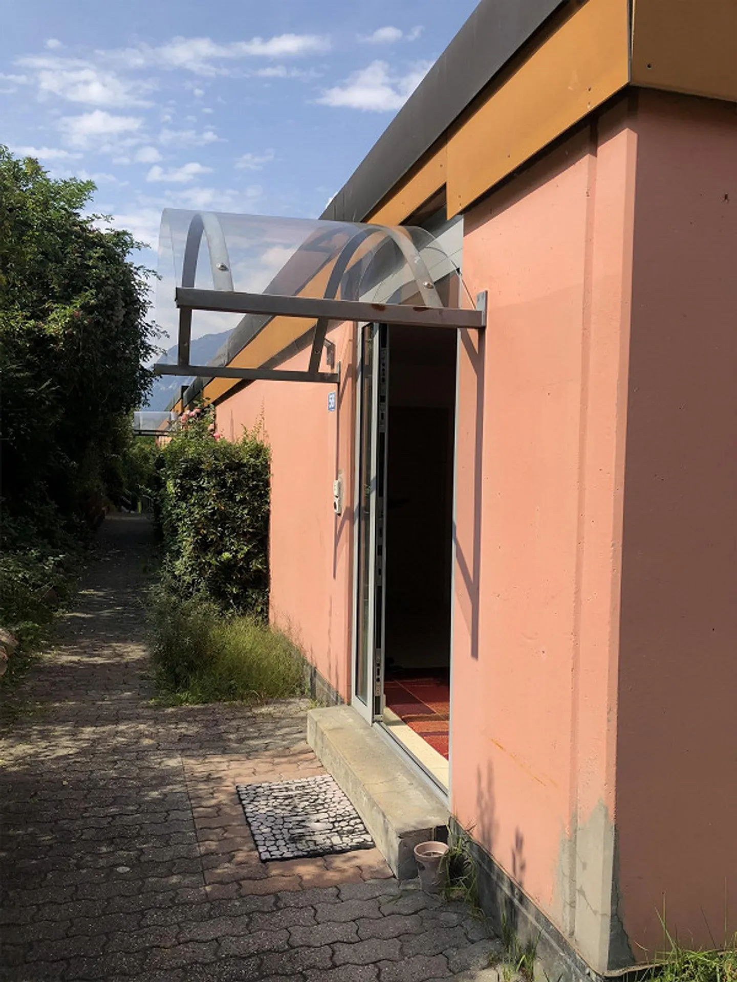Ampia casa a 2 piani con vista panoramica, giardino e stanze per hobby - Foto 16 di 24