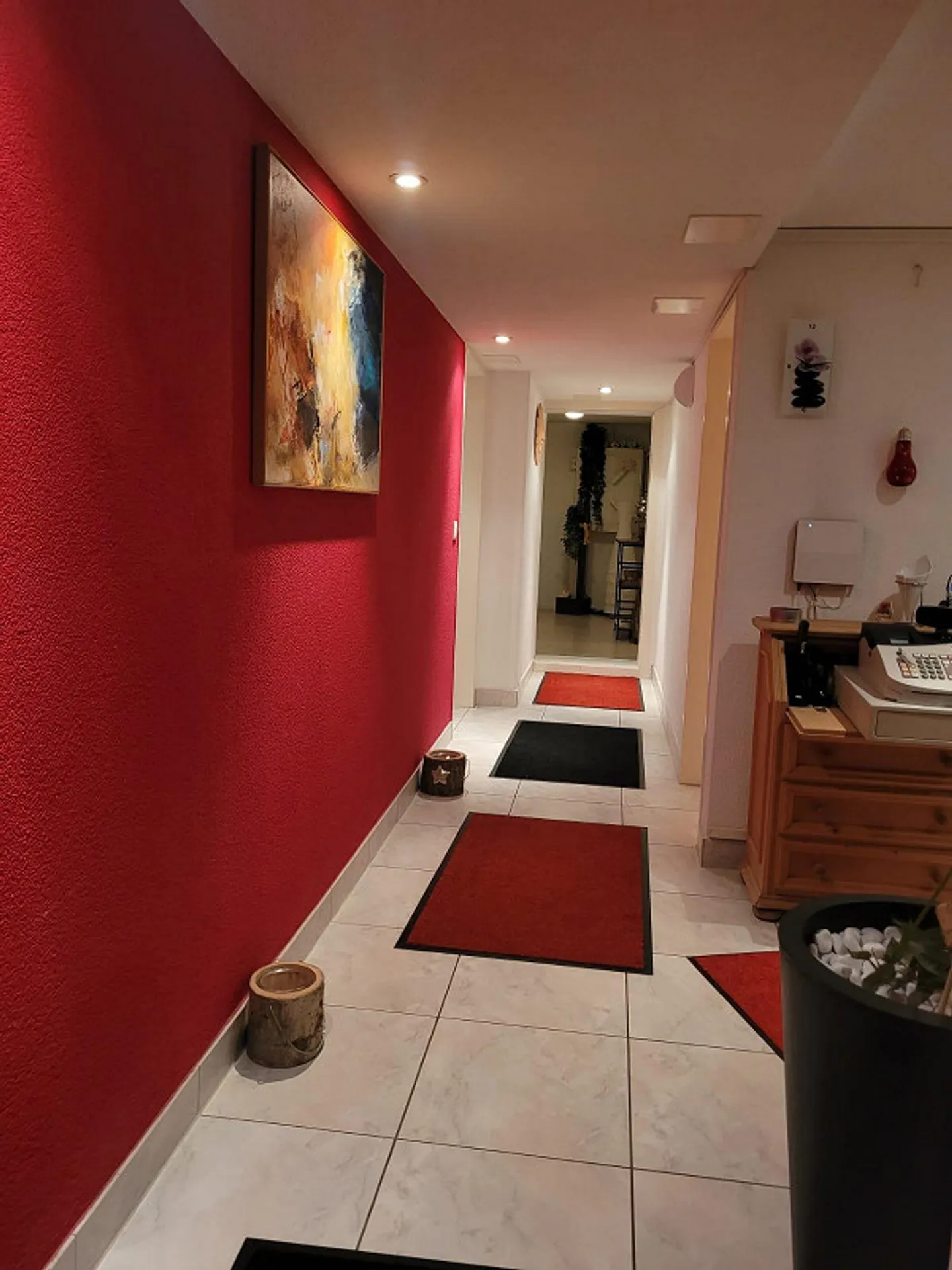 Oasi di benessere in una posizione centrale - Foto 7 di 9