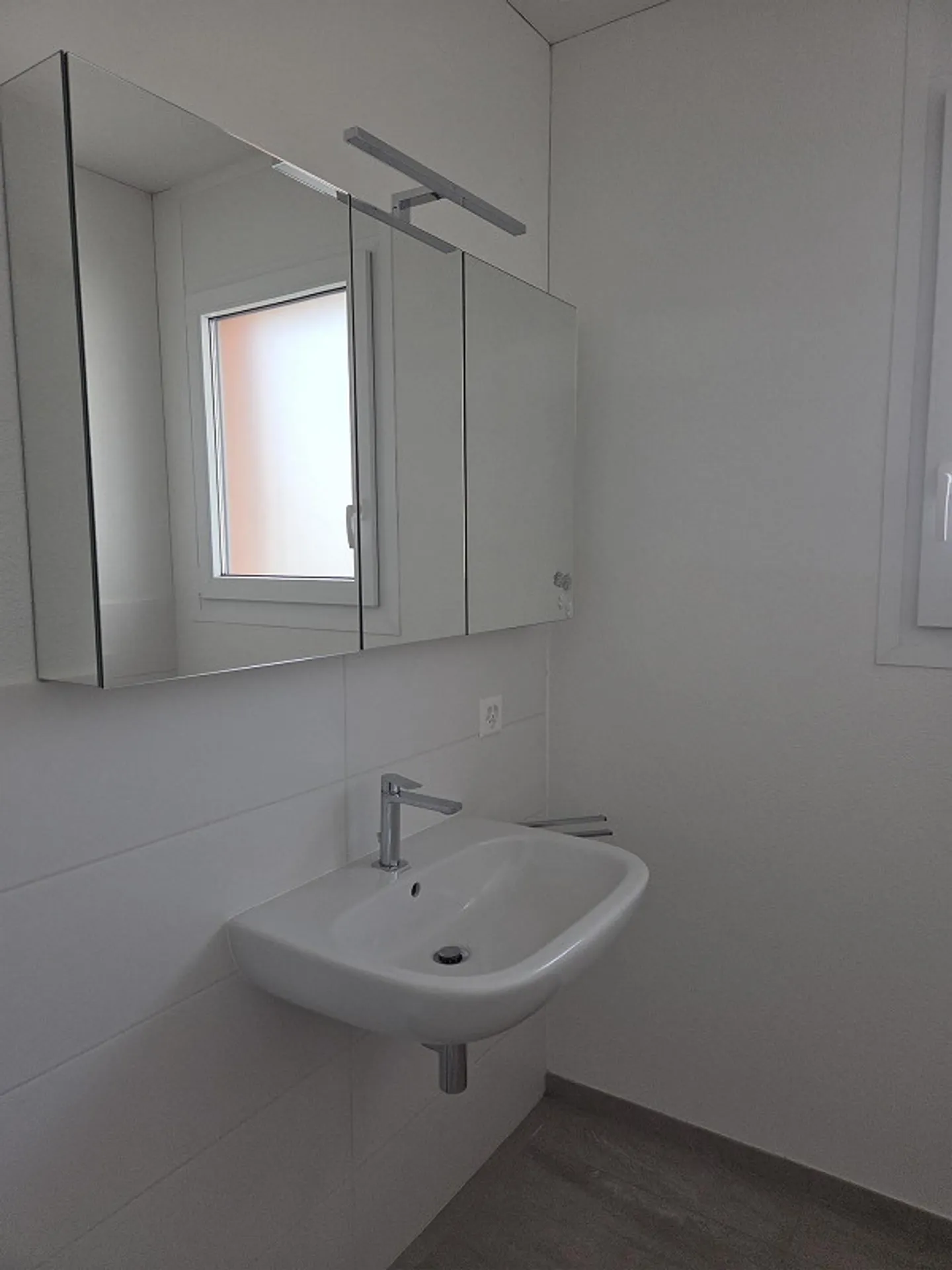 SOUS-LOCATION 2.5 PIÈCES À CHIASSO - Photo 10 sur 18