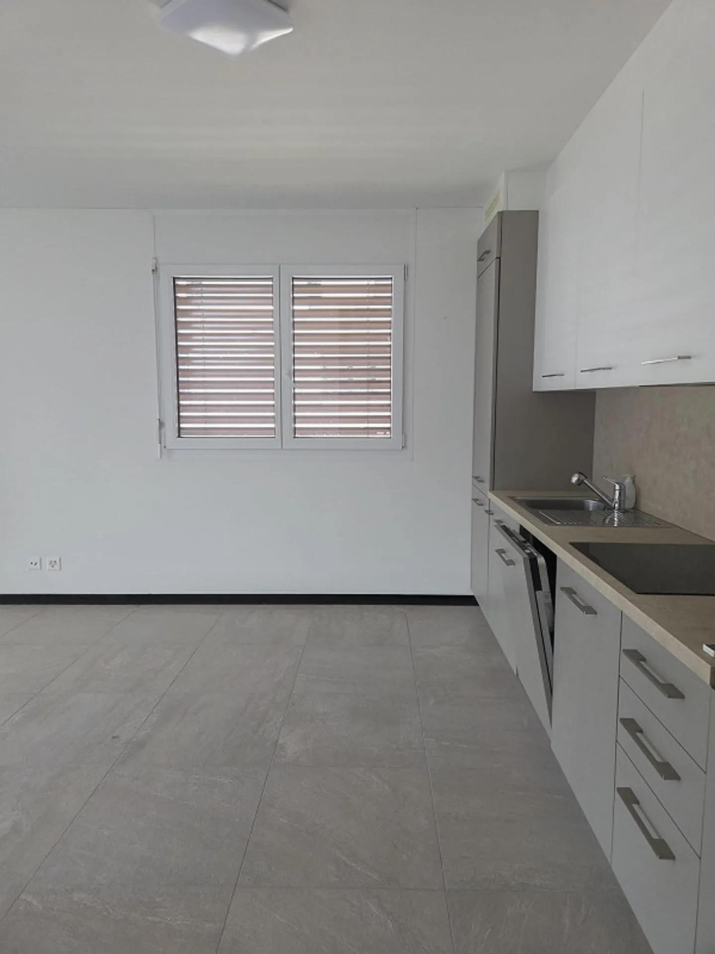 SOUS-LOCATION 2.5 PIÈCES À CHIASSO - Photo 12 sur 18