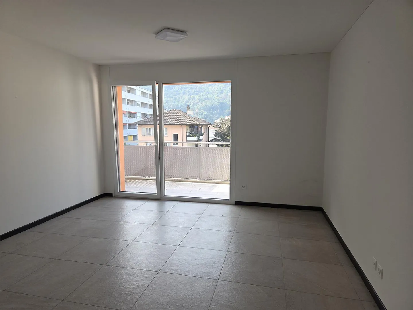 SOUS-LOCATION 2.5 PIÈCES À CHIASSO - Photo 17 sur 18
