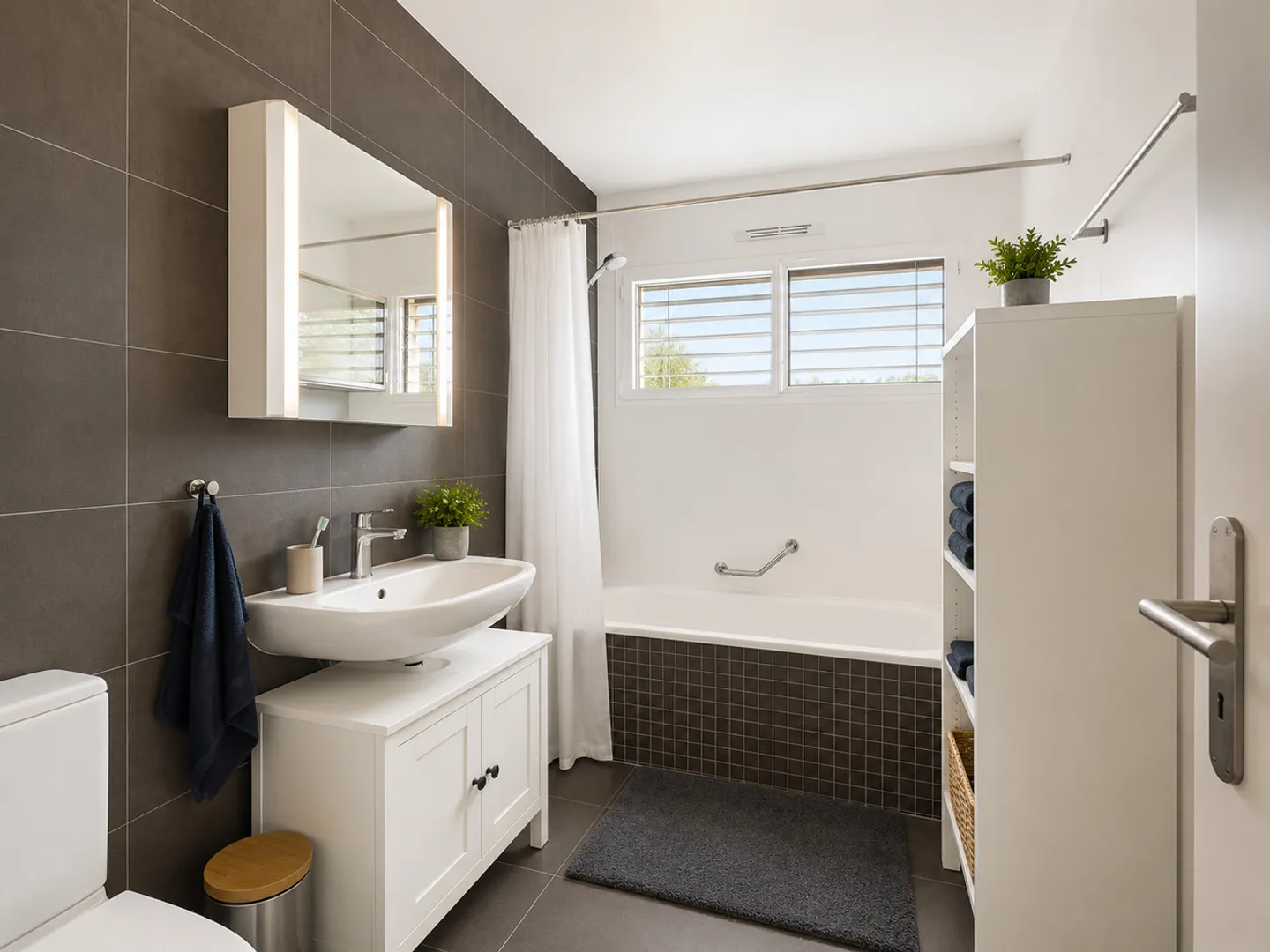 Appartement Moderne avec Balcon Ensoleillé - Photo 10 sur 12