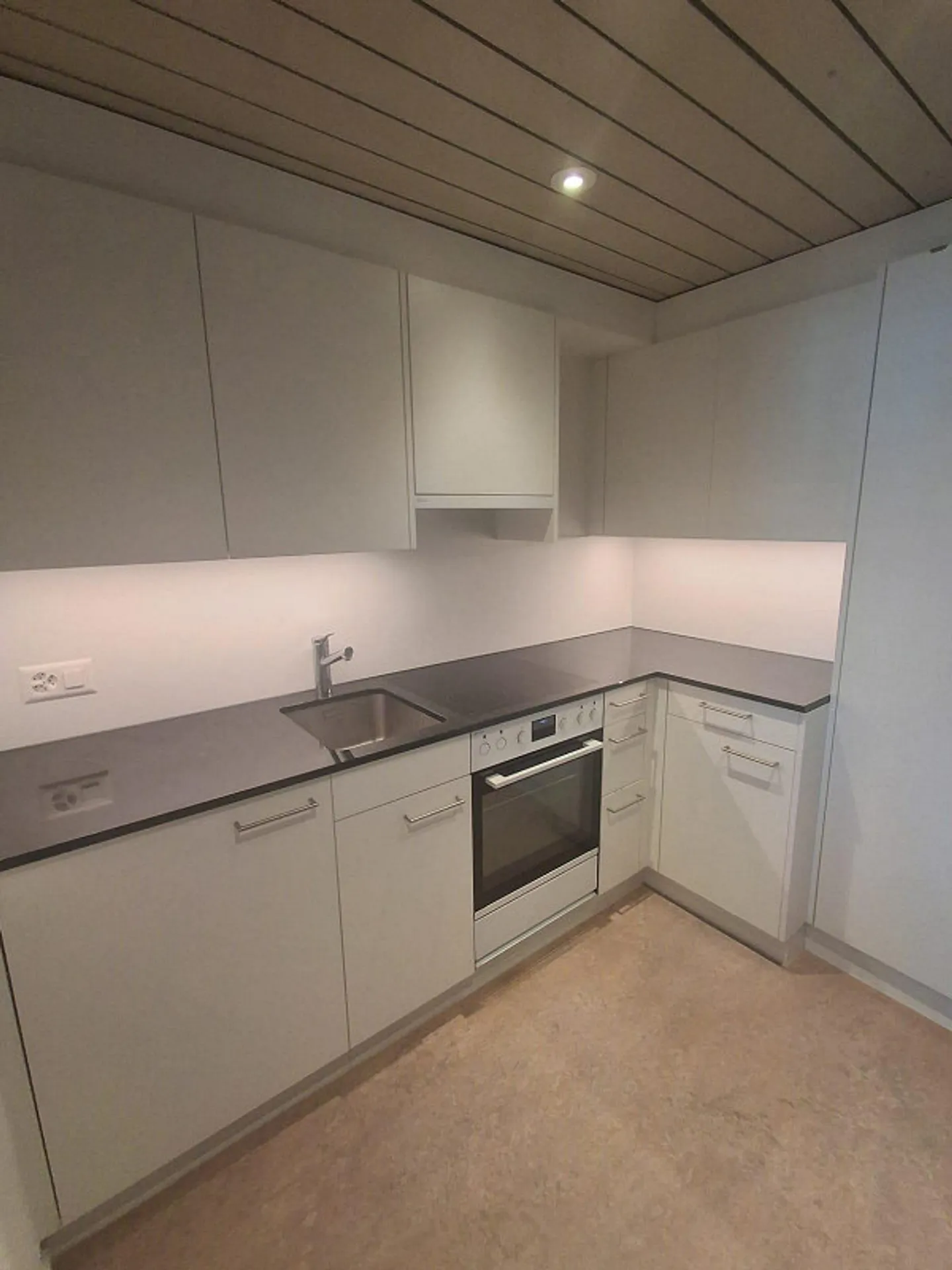2-room apartment on the 3rd floor - An der St. Jakobstr. 91, 9000 St. Gallen - Photo 5 of 6