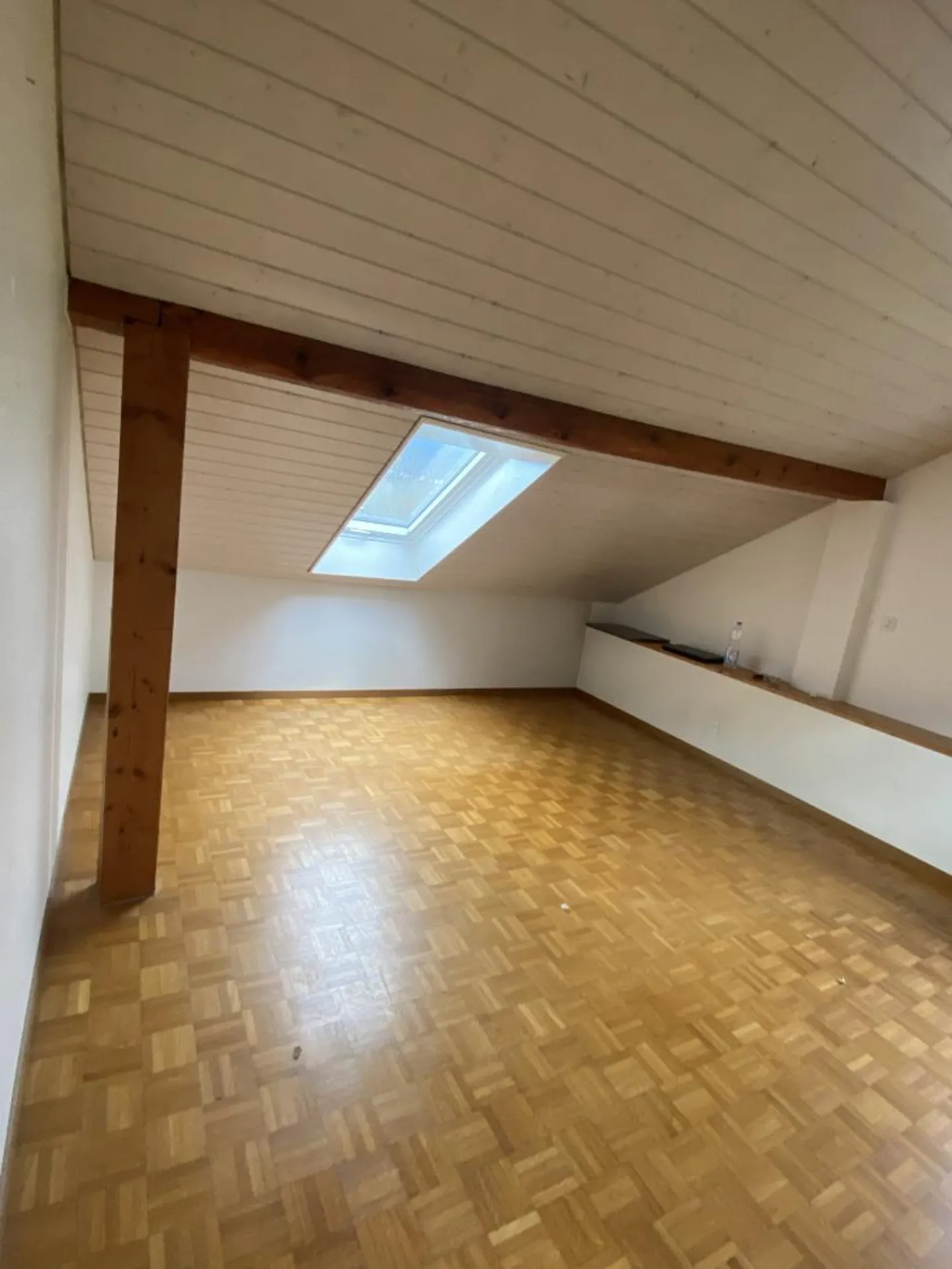 4.5 Room Apartment on the Northwest Attic Floor - Photo 6 of 7