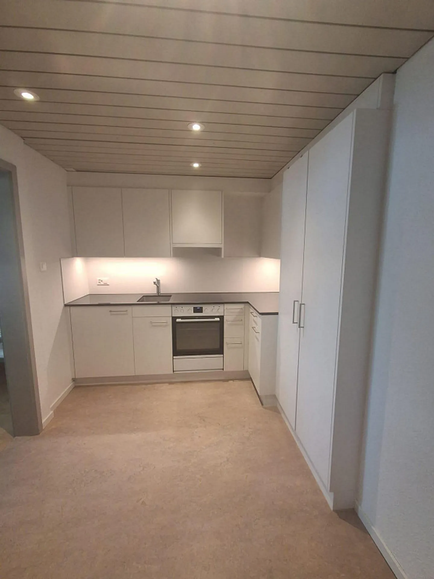2-room apartment on the 3rd floor - An der St. Jakobstr. 91, 9000 St. Gallen - Photo 6 of 6