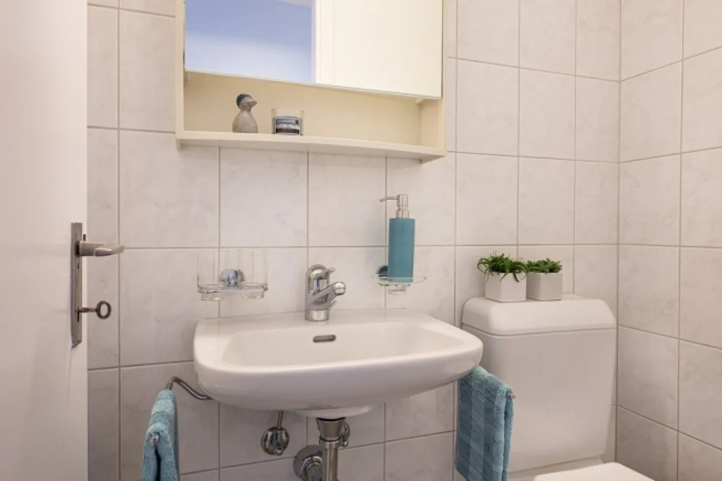 Appartement confortable avec coin salon ensoleillé dans le jardin - Photo 7 sur 7