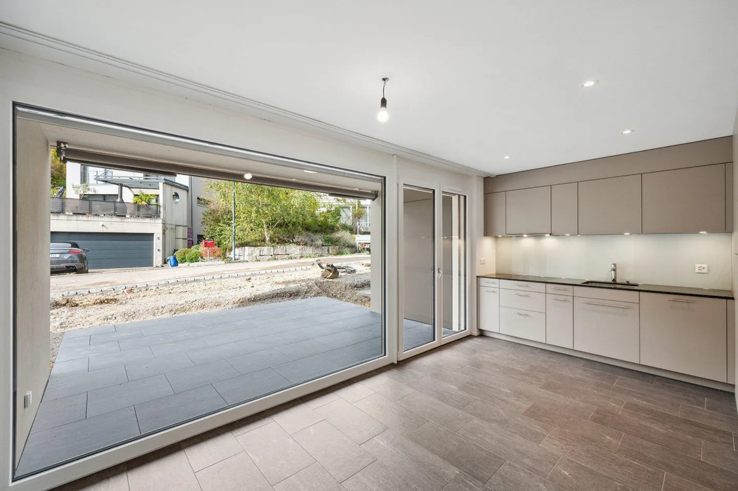 Moderno appartamento giardino 3,5 locali con terrazza - Foto 2 di 9