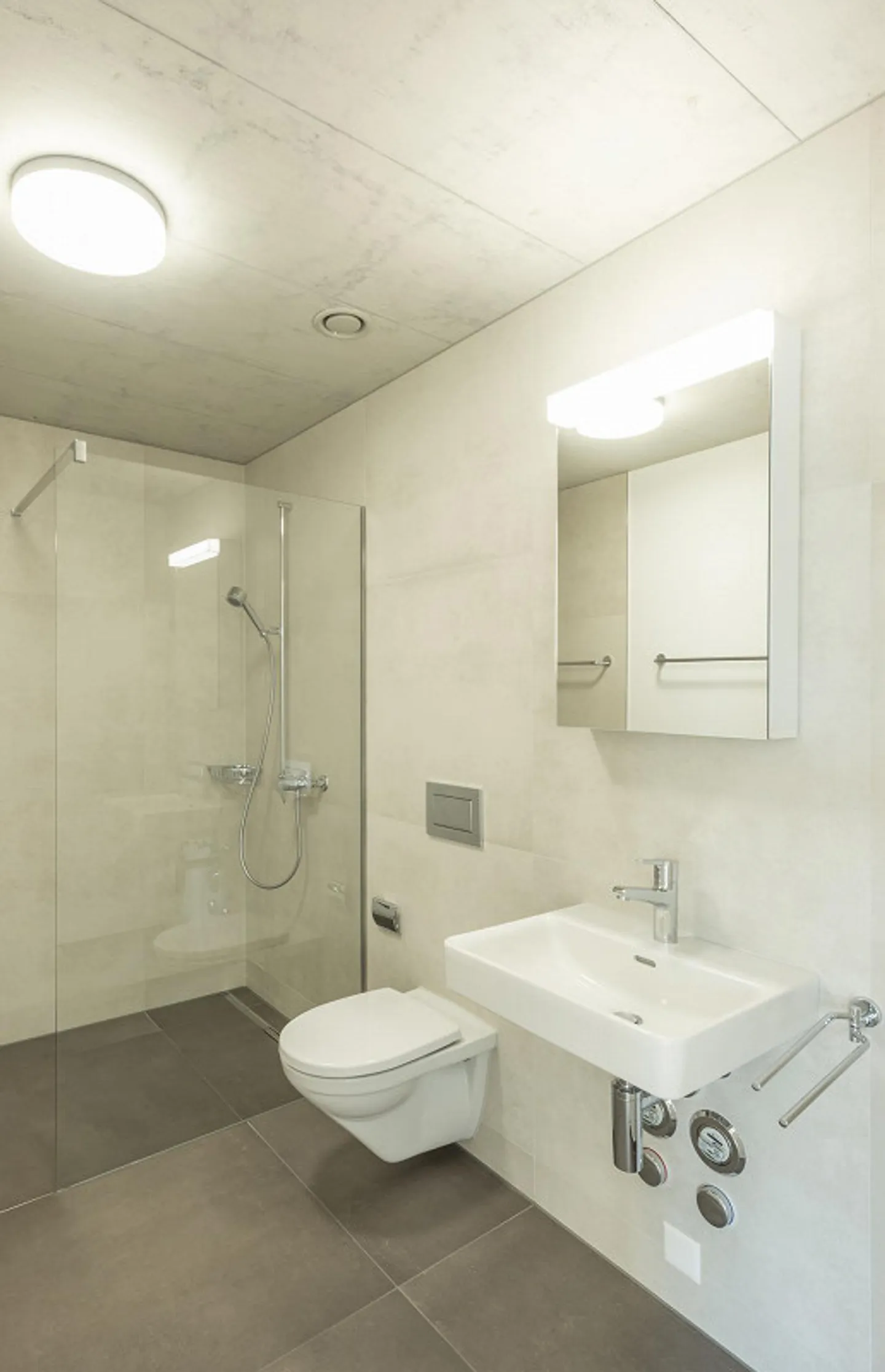 Trendy 2.5-room apartment for rent - Photo 4 of 5