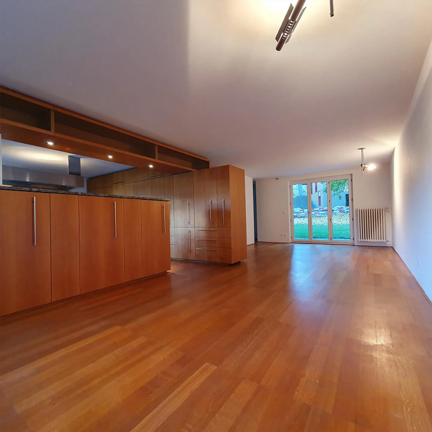 Elegante Gartenwohnung in Kloten - Foto 3 von 9