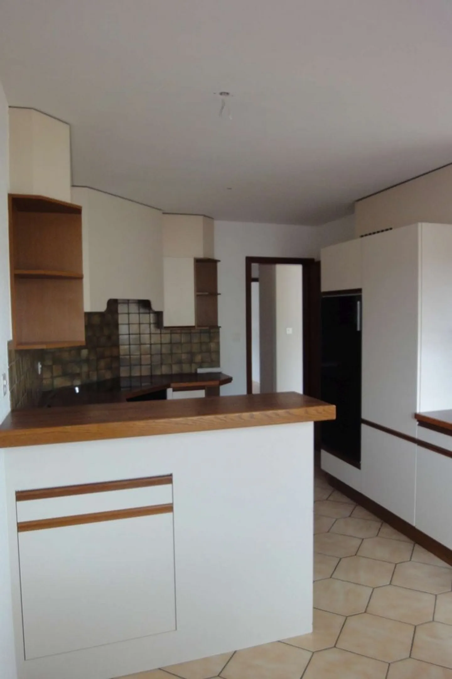 For rent - Spacious 3.5-room apartment in Marin (87 m2) - Photo 5 of 12