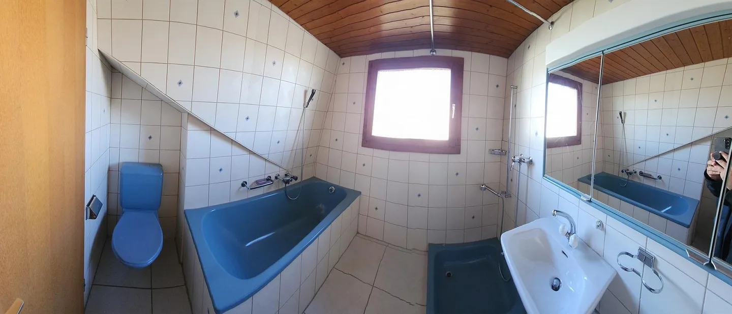 Espace de vie - Maison de 5 pièces avec jardin à Studen - Photo 7 sur 12