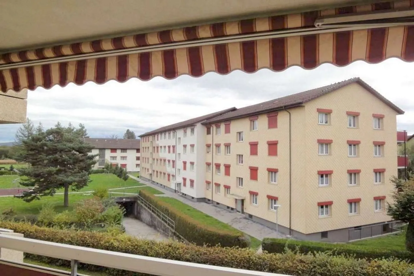 For rent - Spacious 3.5-room apartment in Marin (87 m2) - Photo 9 of 12