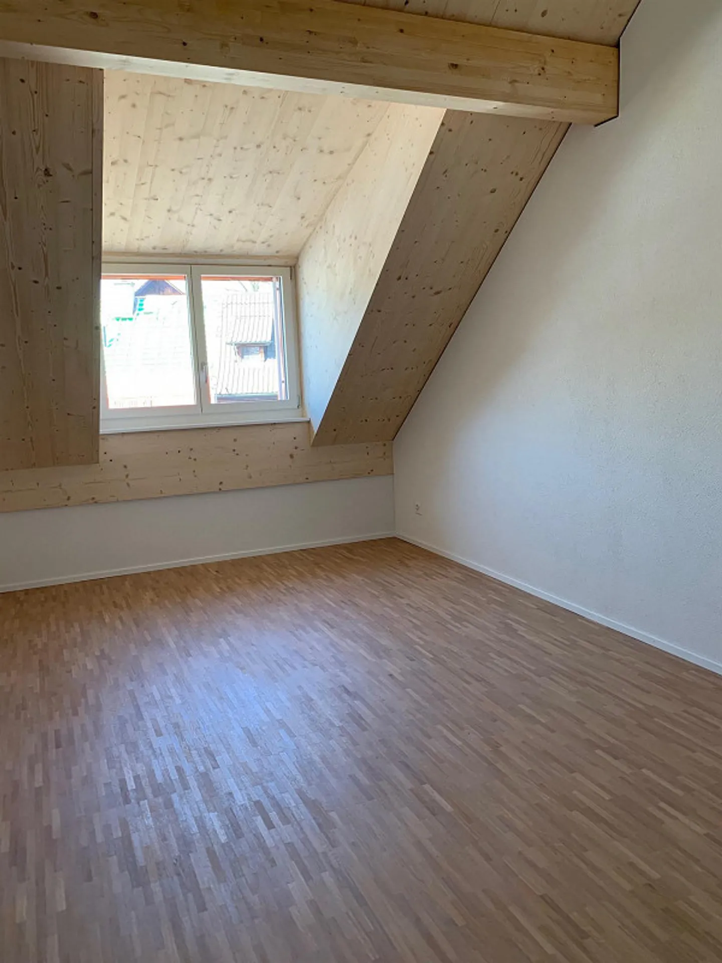 Appartamento moderno con vista - Foto 4 di 11