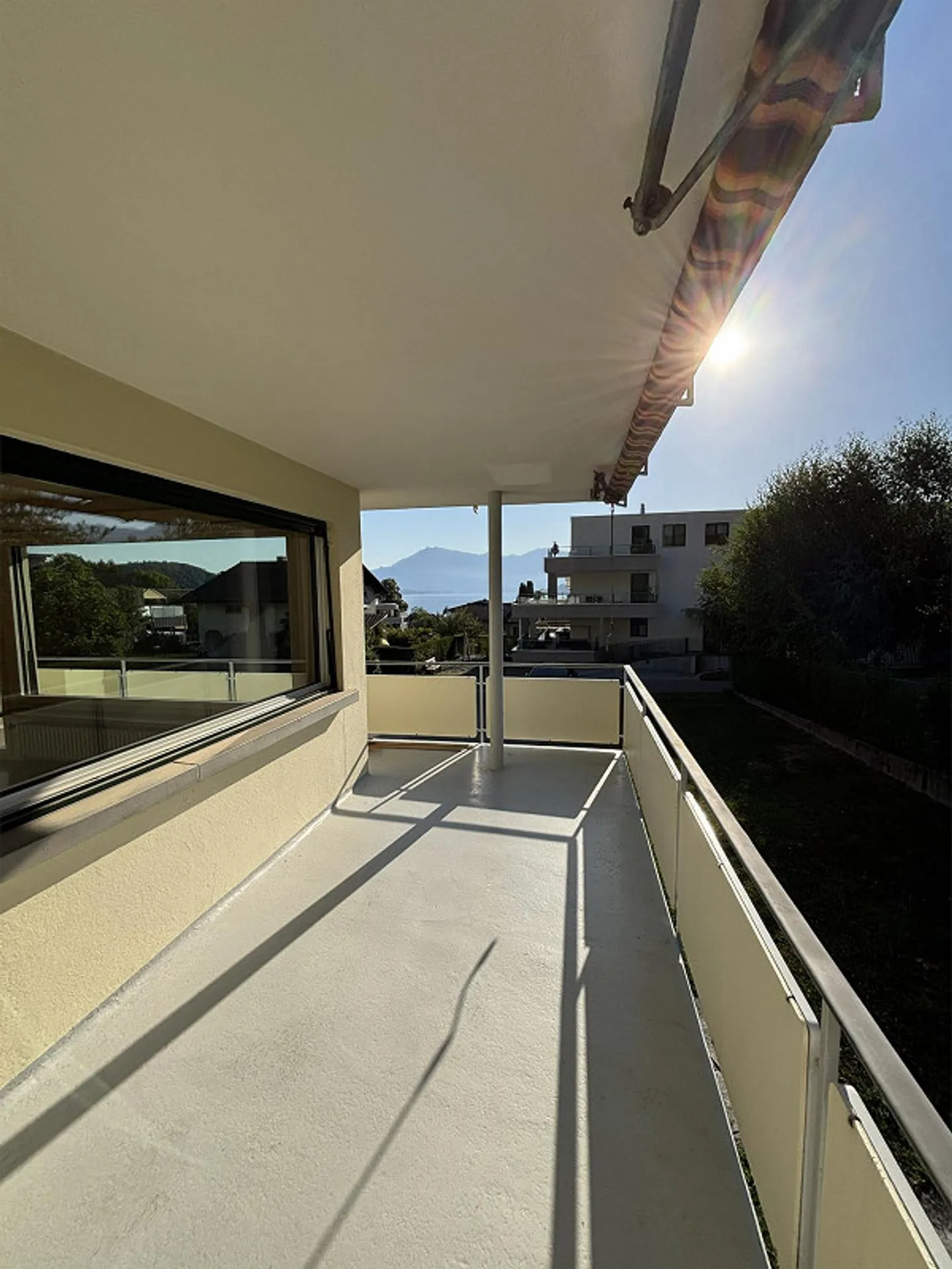 Geräumige Wohnung mit Seesicht - Foto 4 von 12