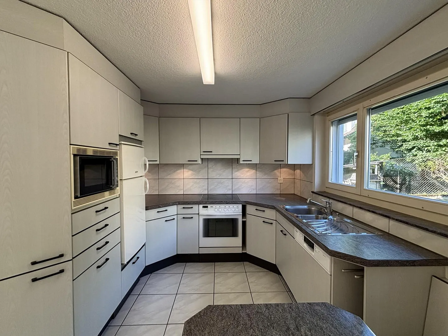 Geräumige Wohnung mit Seesicht - Foto 5 von 12