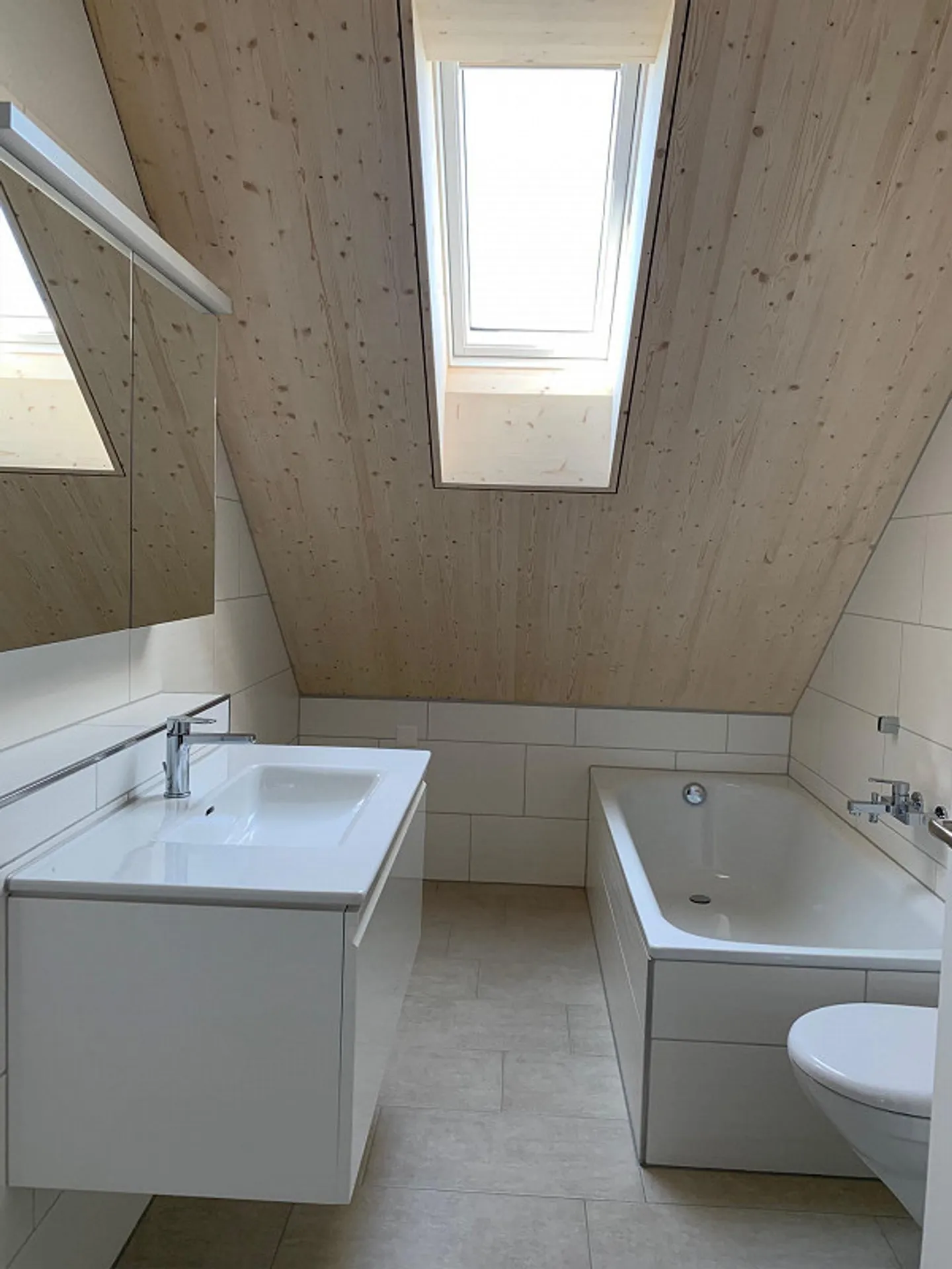 Appartamento moderno con vista - Foto 8 di 11