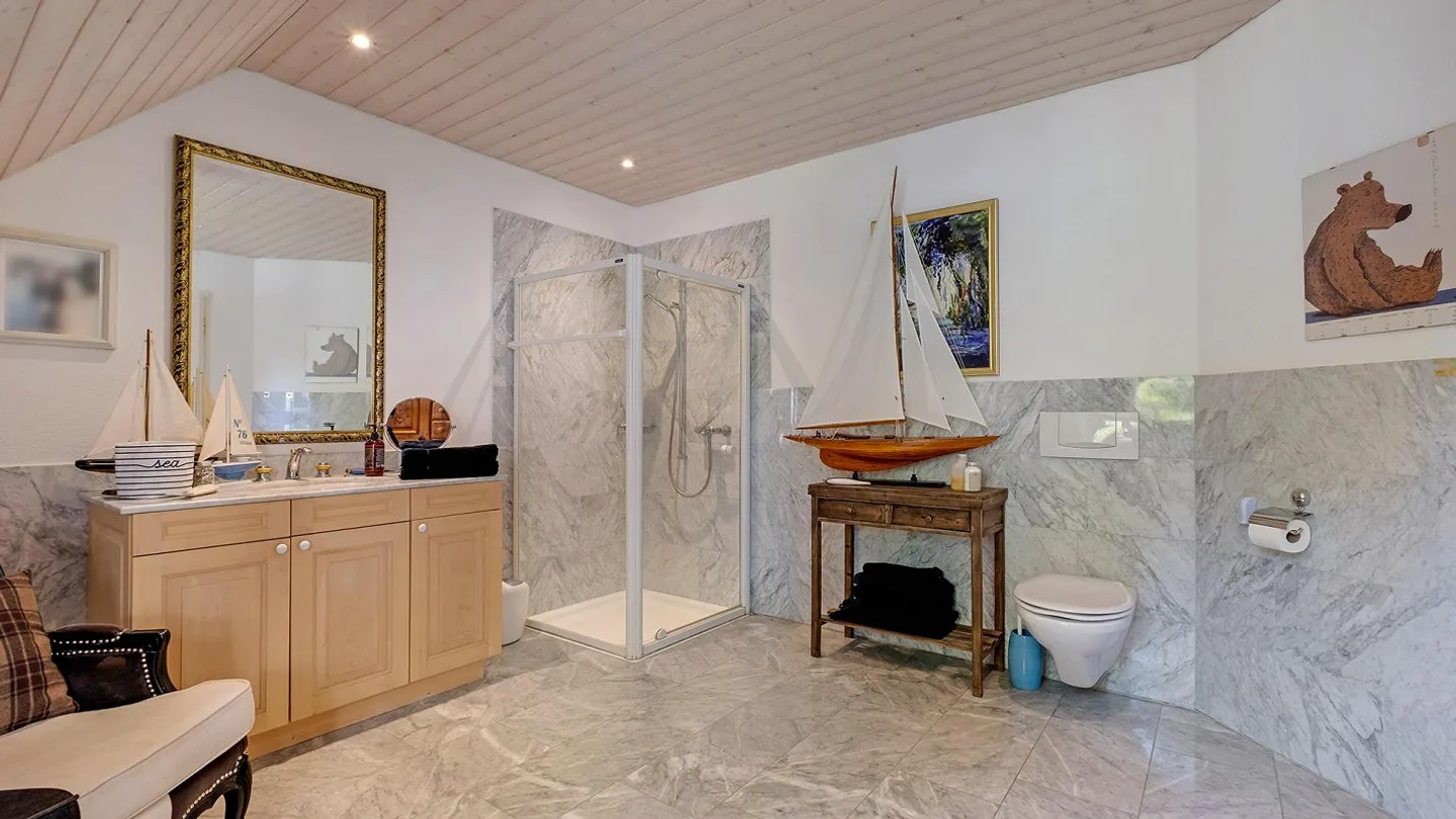 Stylish & Exclusive 7.5 Room Country Estate - Photo 10 of 11