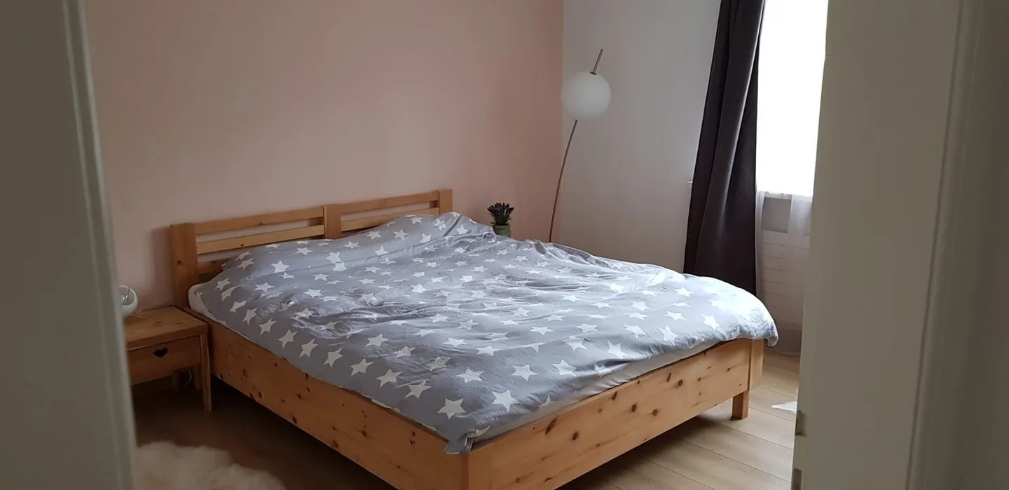 Vivere in centro con tutte le necessità quotidiane - Foto 3 di 4