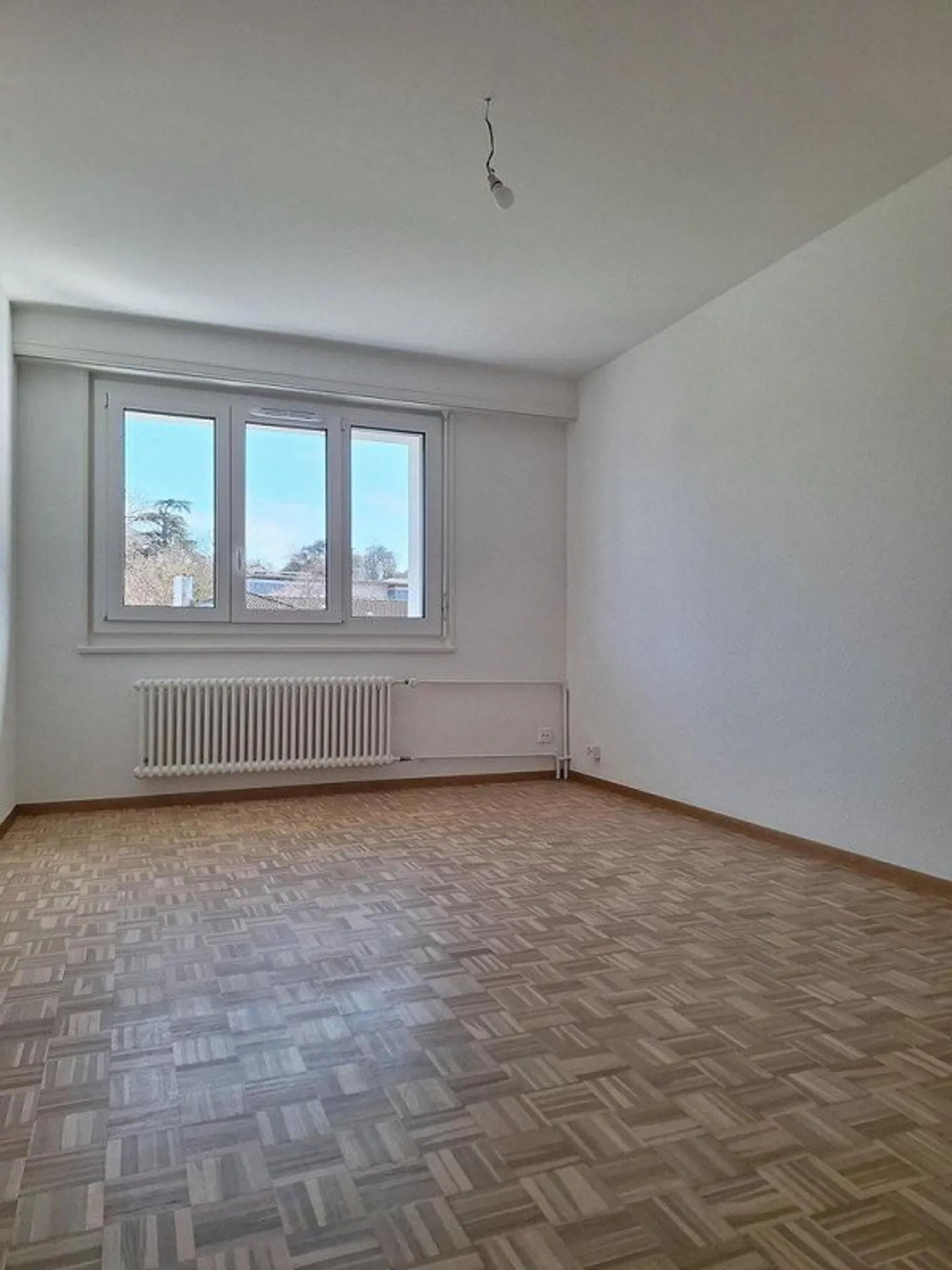 Appartement rénové de 3 pièces - Photo 4 sur 4