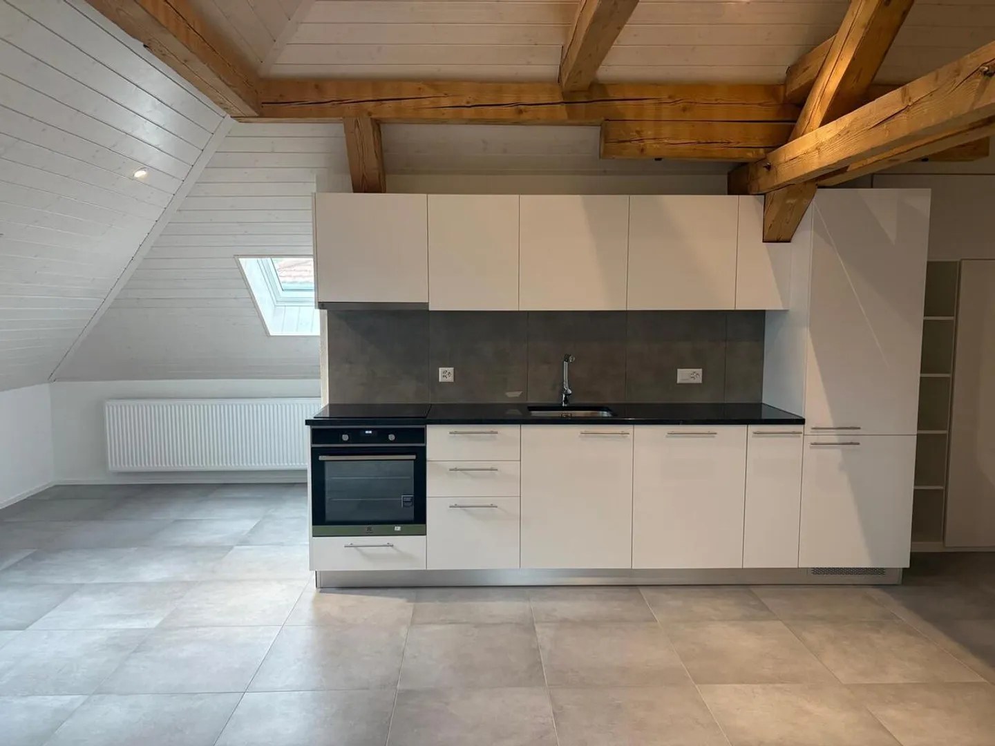 «Bulle - Wunderschönes Loft von 85 m2 im 3. Stock zu vermieten» - Photo 1 sur 10