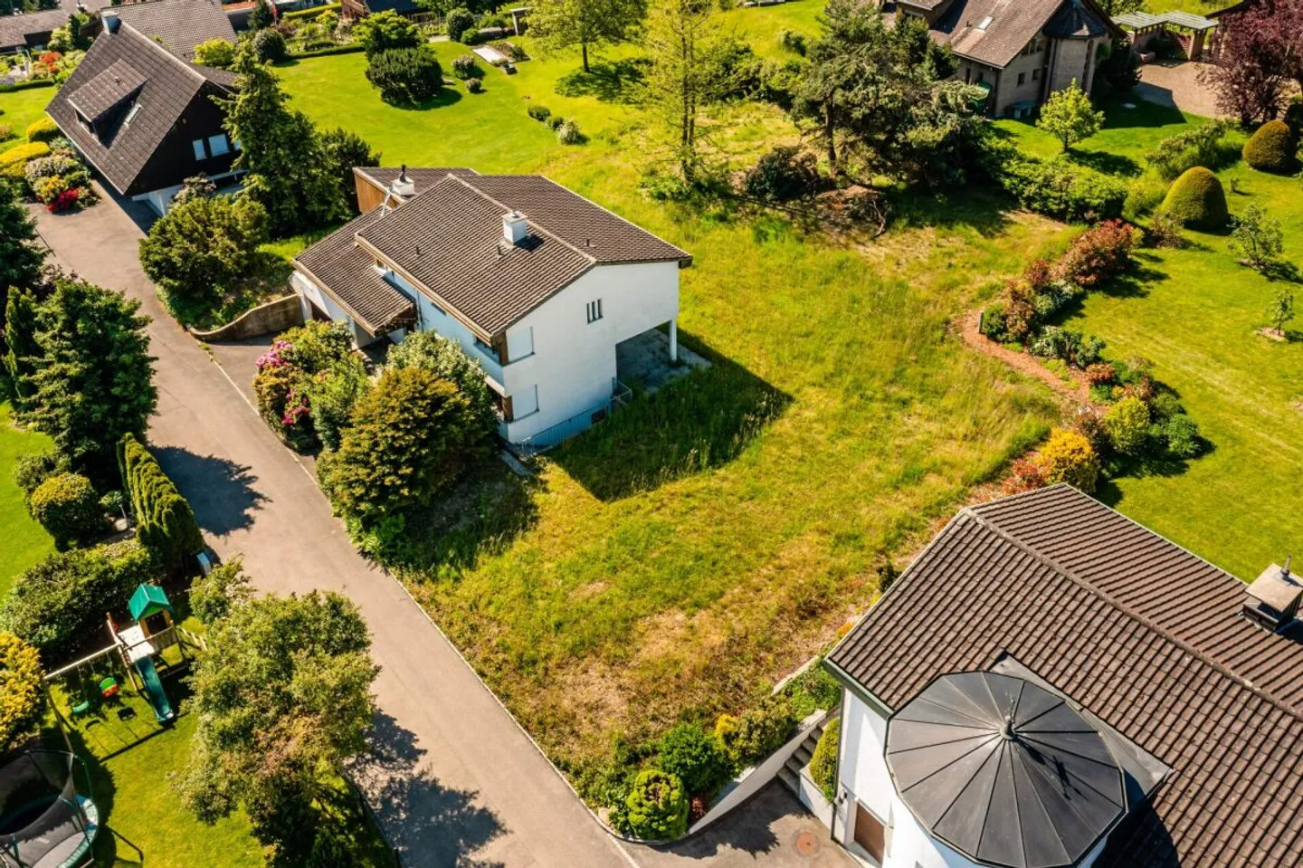 Occasione rara: Terreno con potenziale in una zona residenziale privilegiata a Tübach - Foto 5 di 6