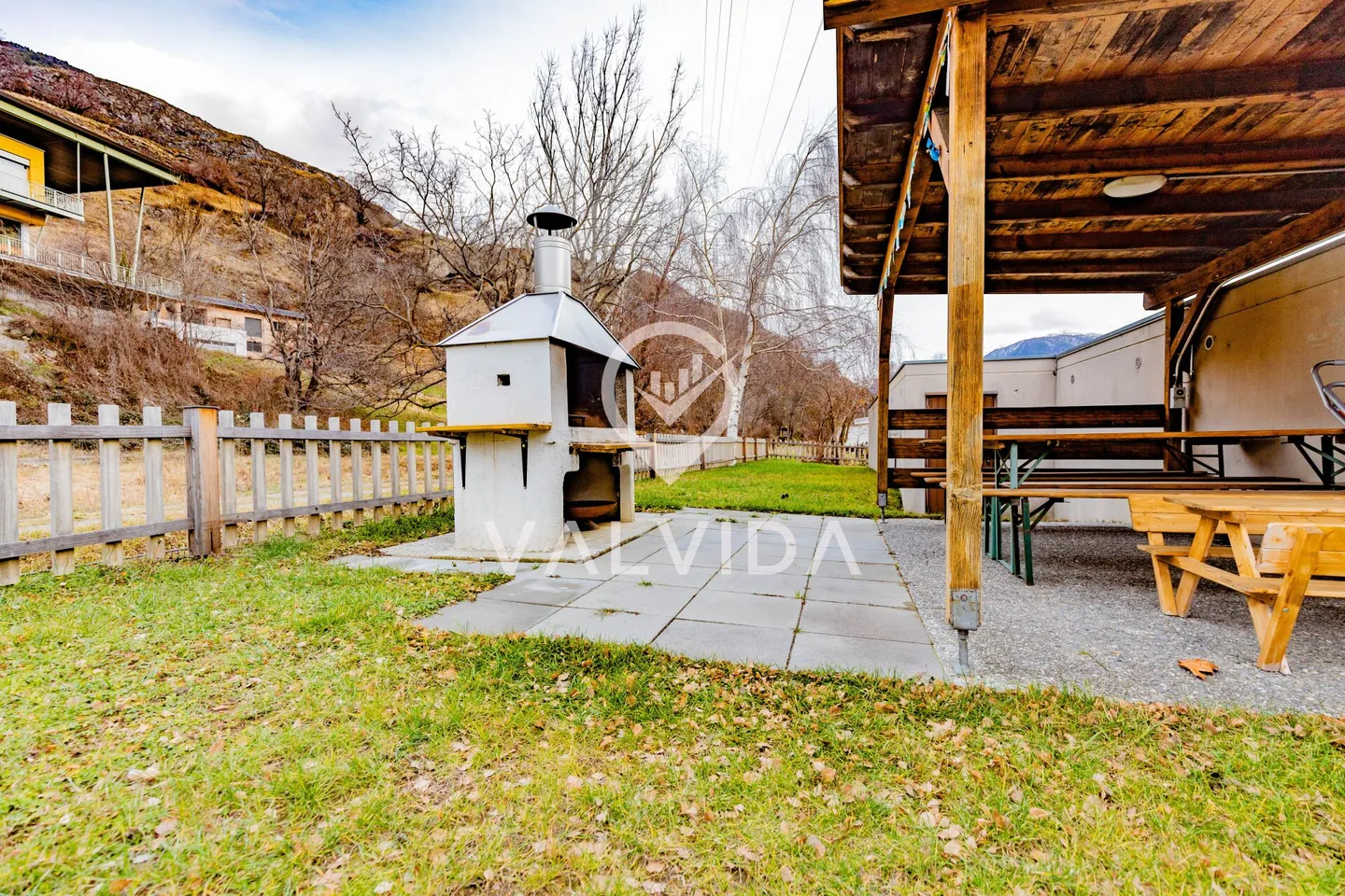Appartement attrayant de 4,5 pièces à Raron - ensoleillé, calme, central, avec garage - Photo 14 sur 16