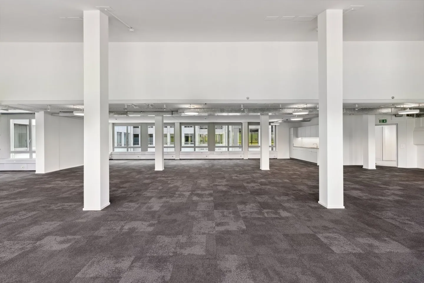 Espace de bureau dans l'Atrium Cham - Photo 4 sur 8