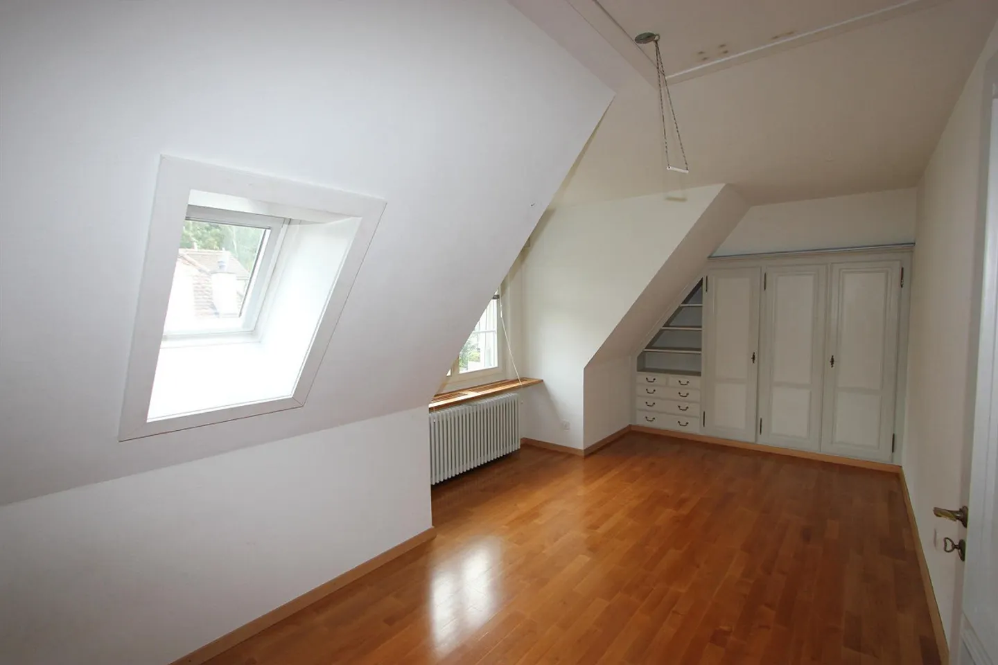 Stylish jewel with garden in the Elfenau district - Photo 11 of 12