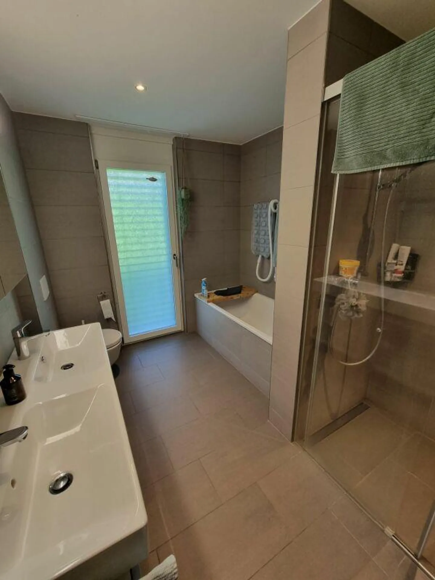 Appartamento moderno e luminoso di 3,5 stanze - Foto 7 di 9