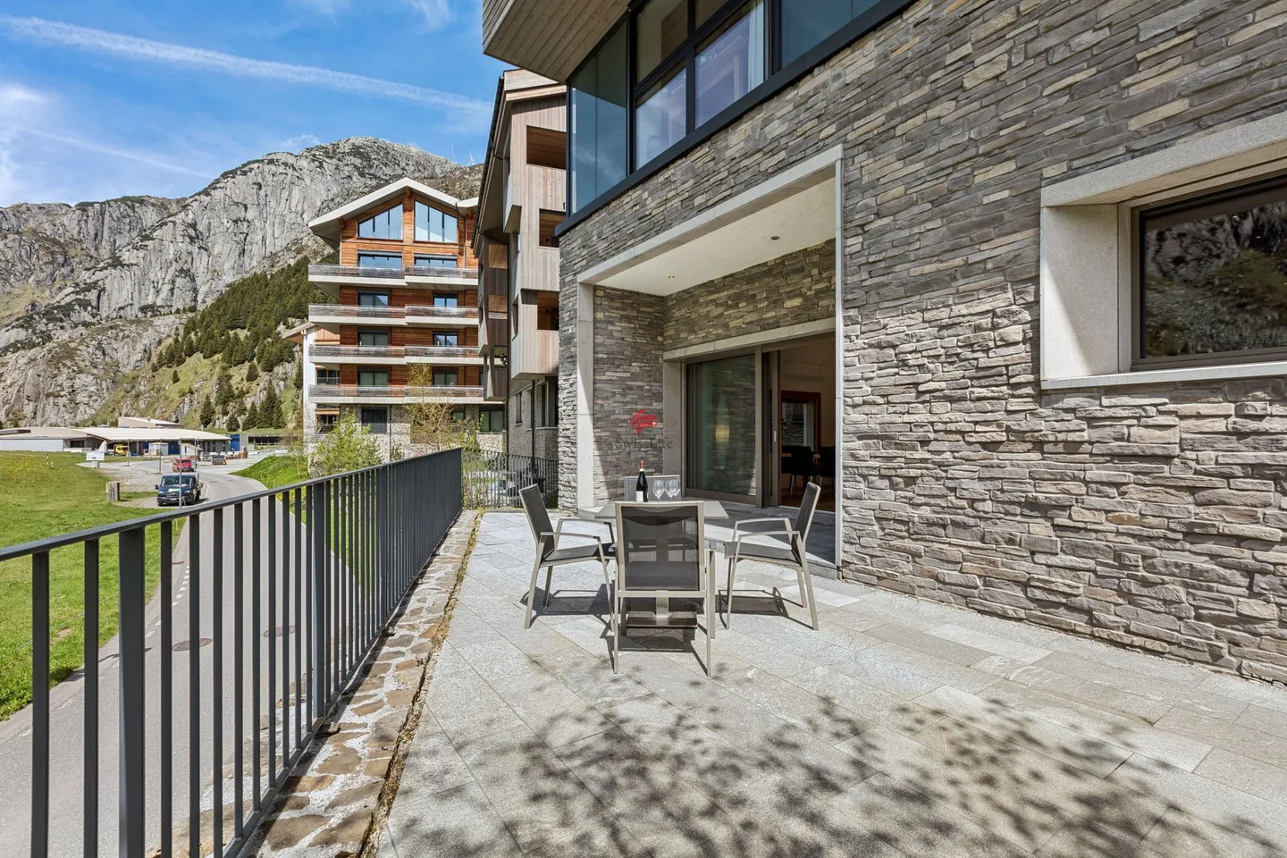 Alpine Exzellenz – Exklusive Residenz im Resort "Andermatt Swiss Alps" - Photo 15 of 17
