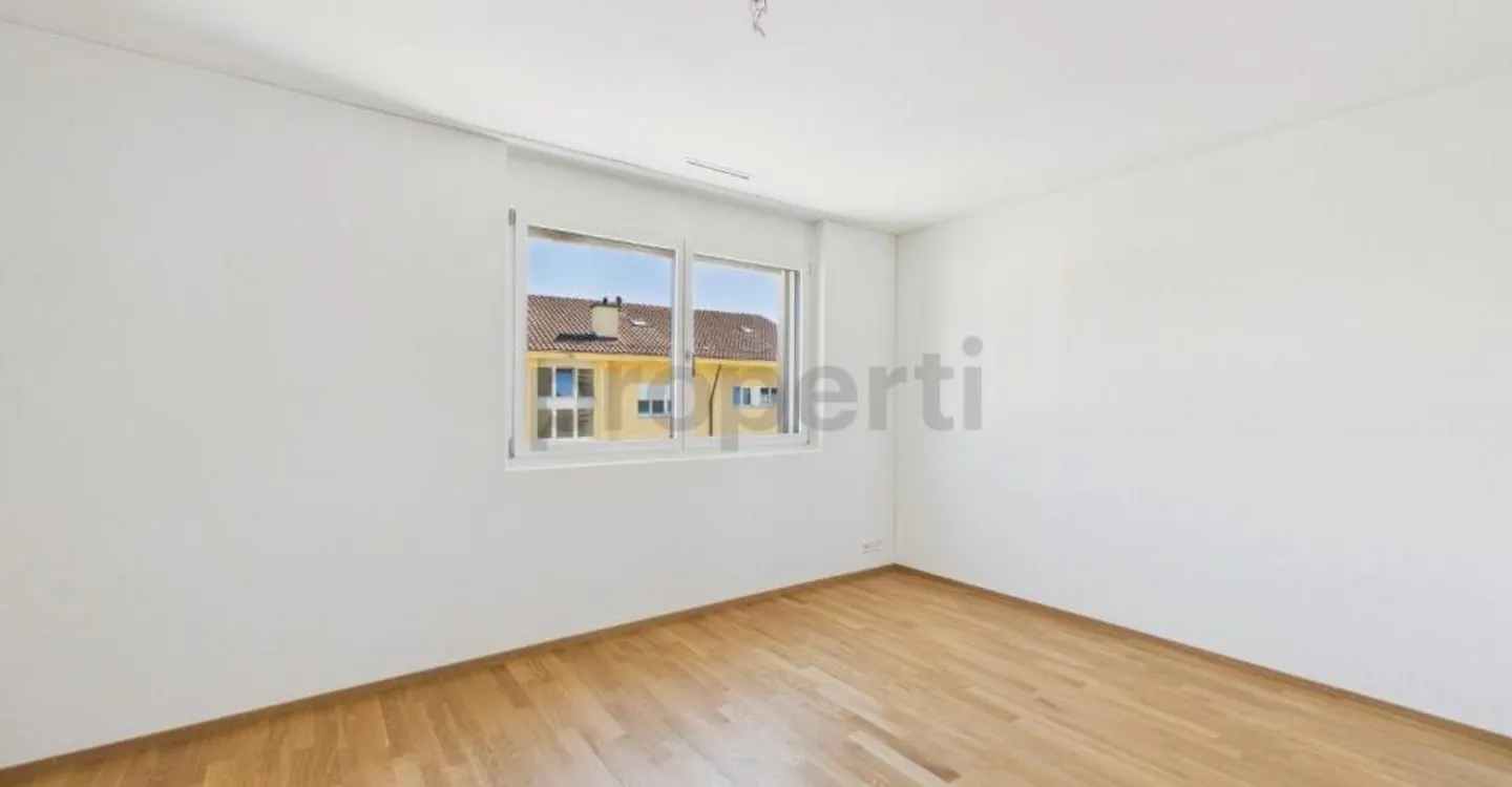 Helles Apartment mit Balkon - Foto 4 von 6