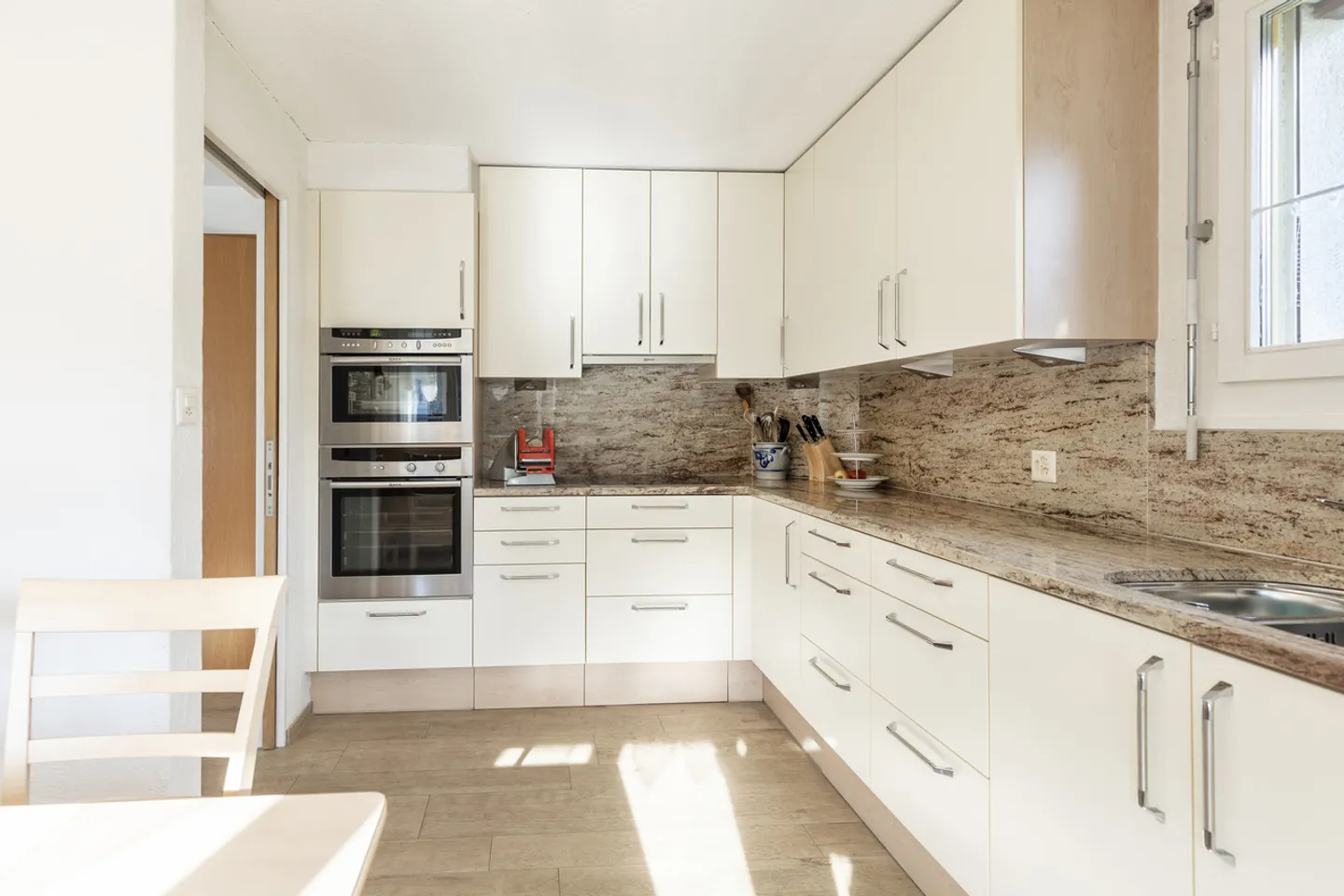 Familienparadies an herrlicher Lage - Foto 3 von 9