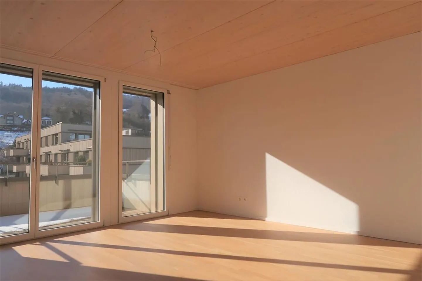 Spacious 3.5-room apartment - Photo 4 of 8