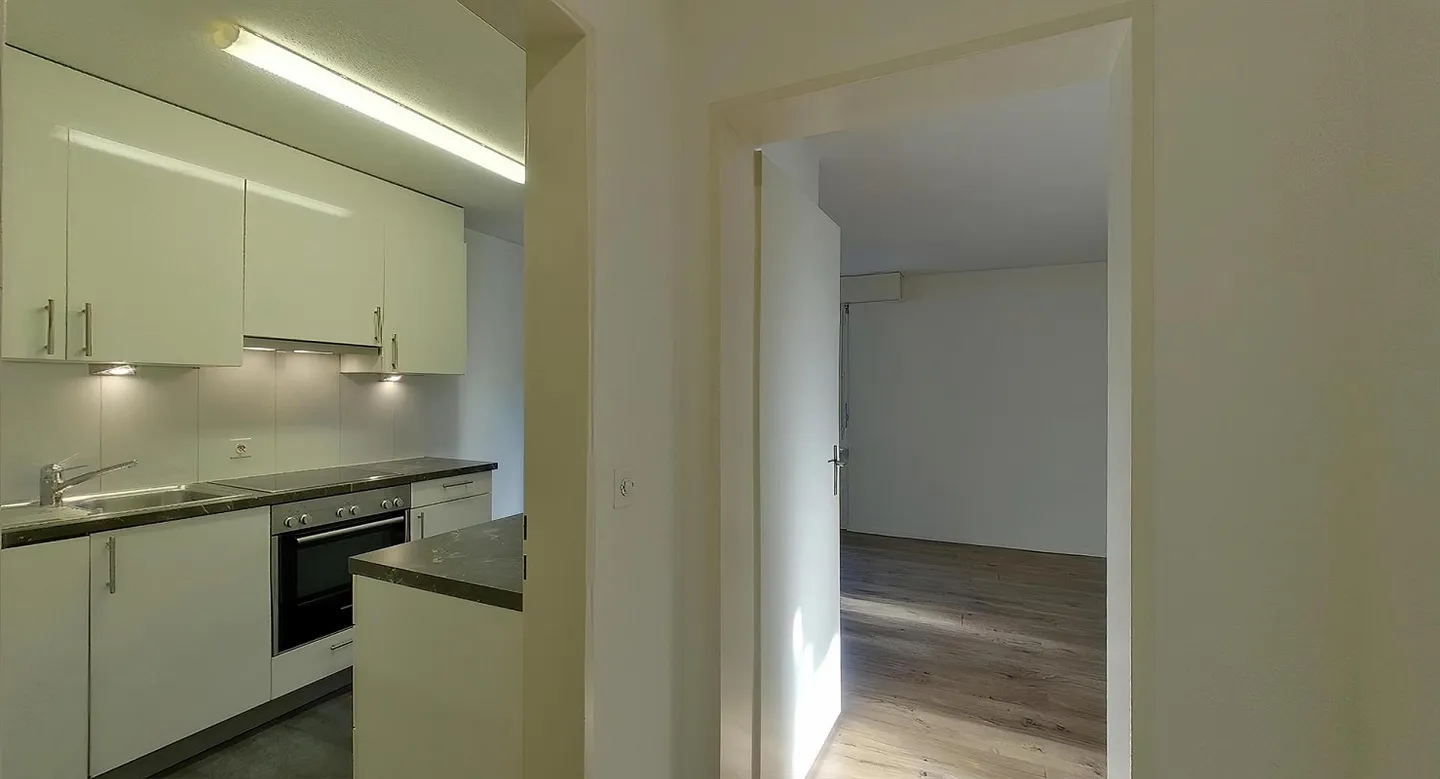 Urban Retreat in Höngg - Your New Home - Photo 2 of 8