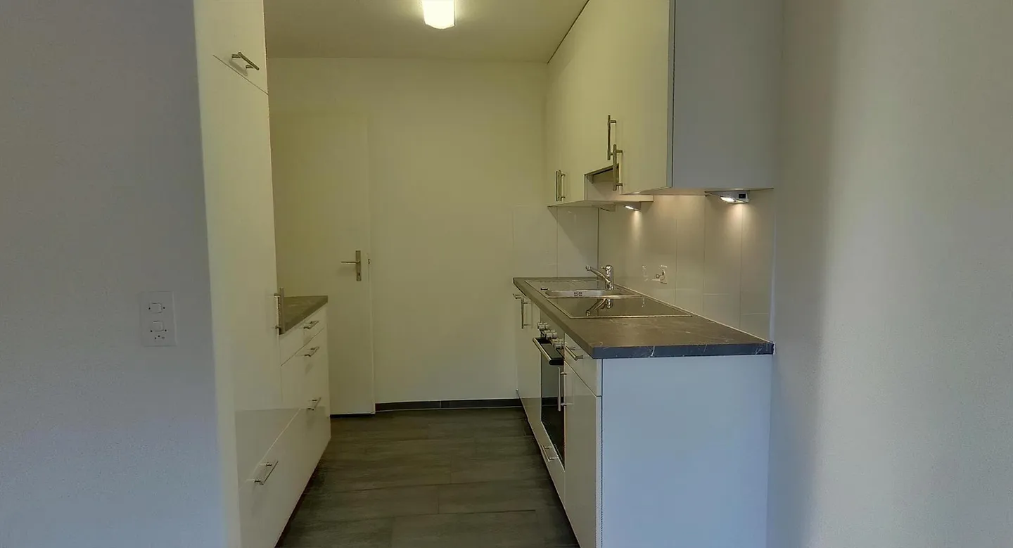 Urban Retreat in Höngg - Your New Home - Photo 3 of 8