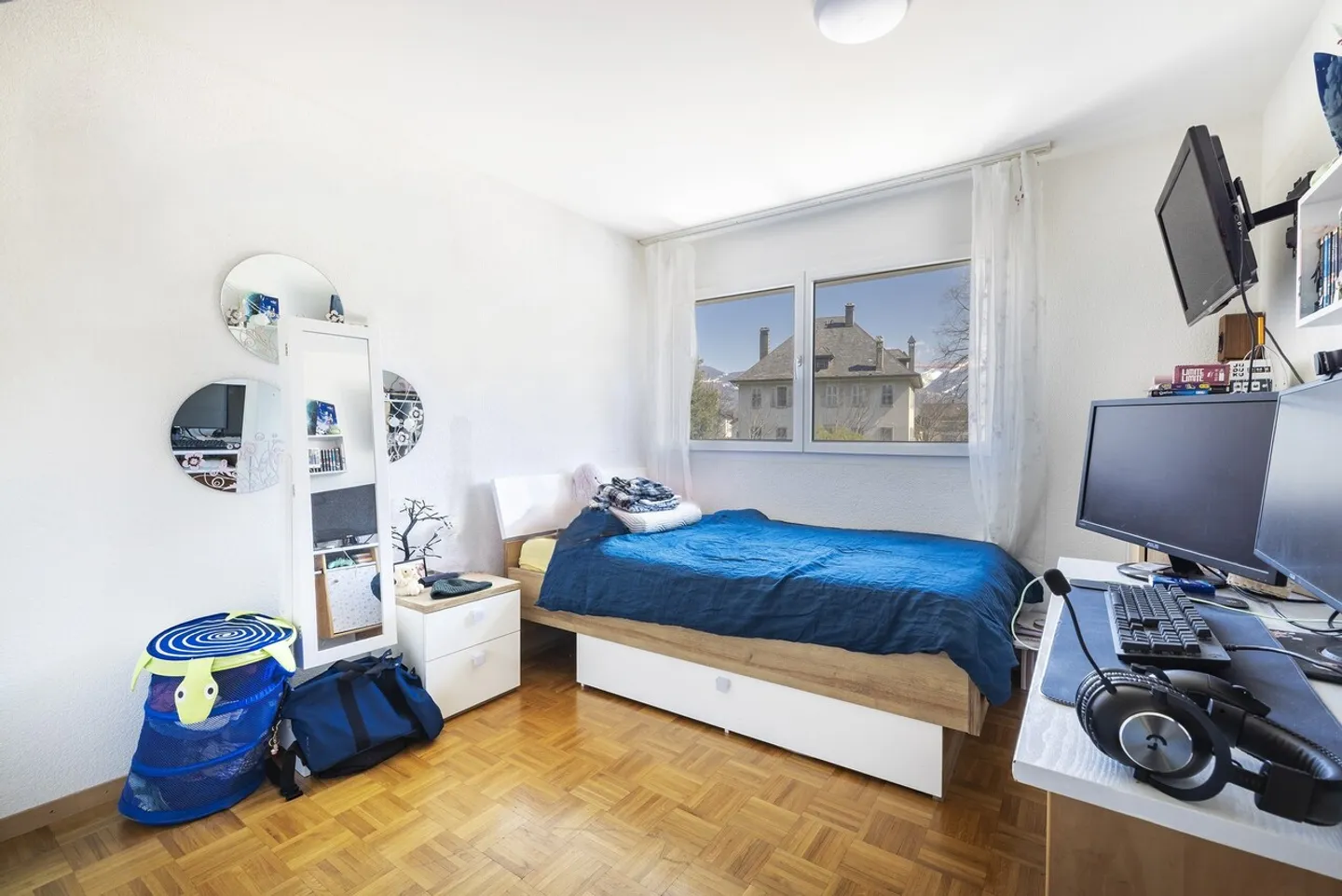 Appartement avec 4,5 pièces et jardin au centre de Monthey - Photo 7 sur 12