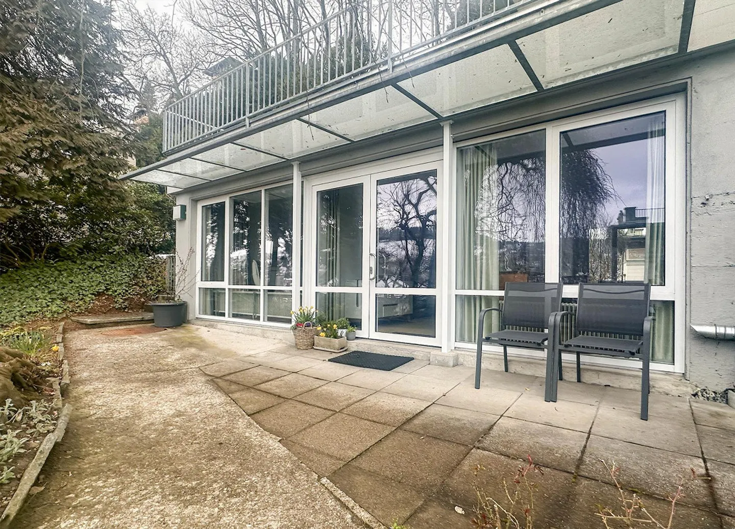 Stylish Condominium at Rosenberg - Photo 8 of 10