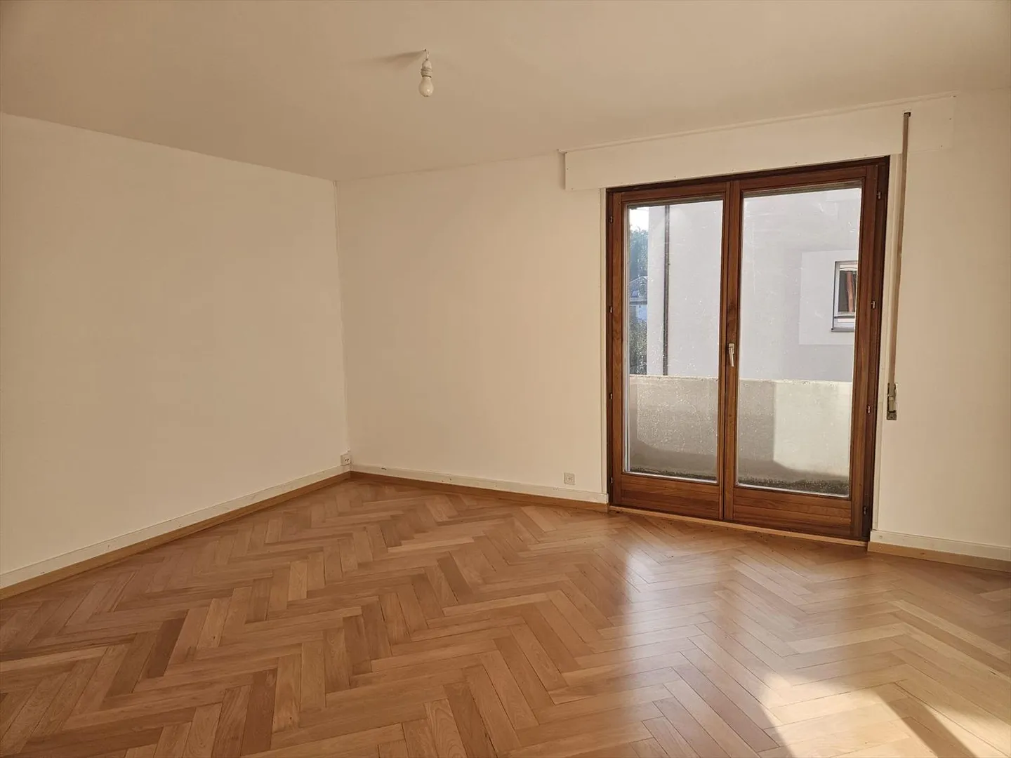 Charmant 1.5 pièces dans quartier résidentiel proche du centre - Photo 2 sur 5